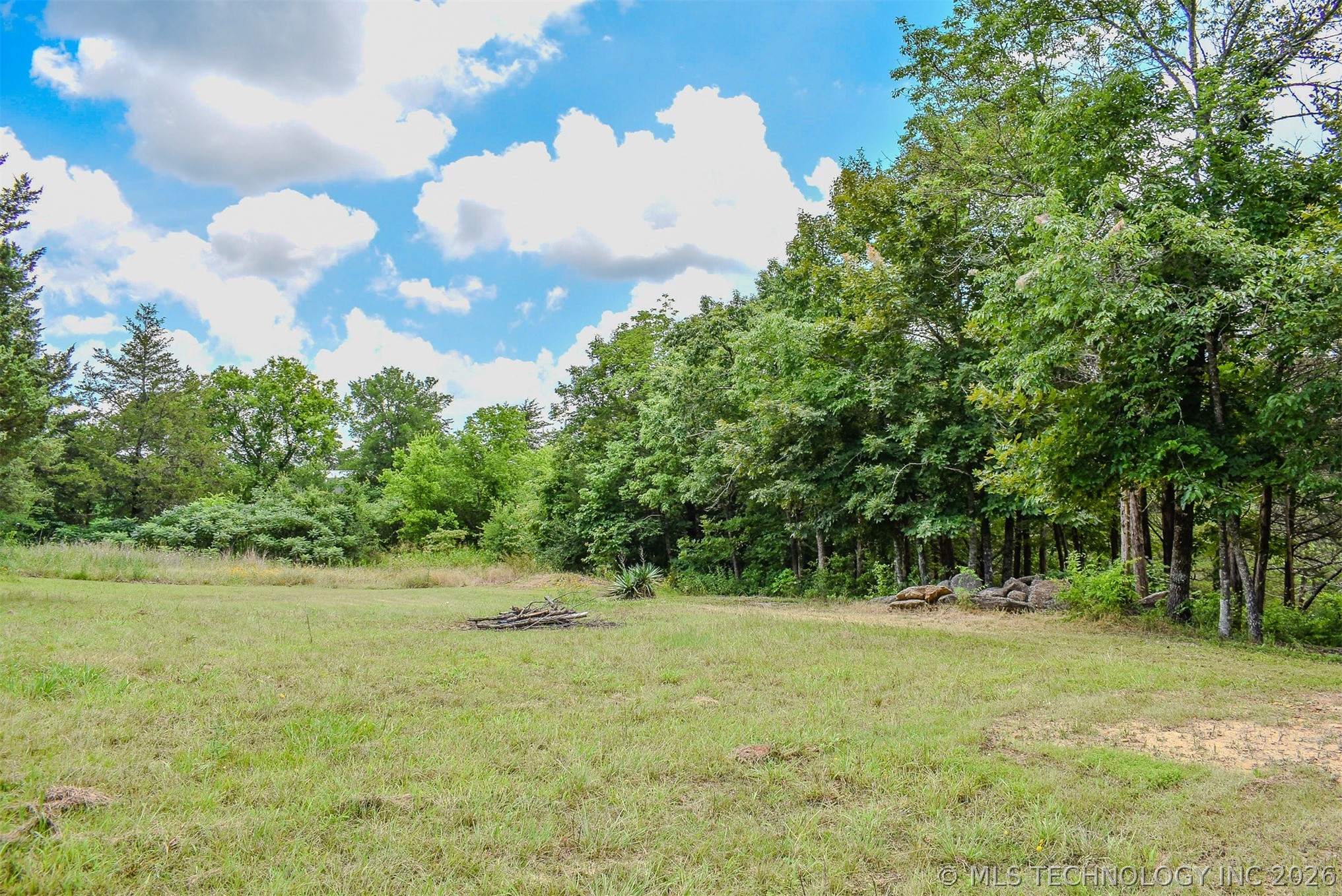 1005 Ridge Point Road Property Photo 2