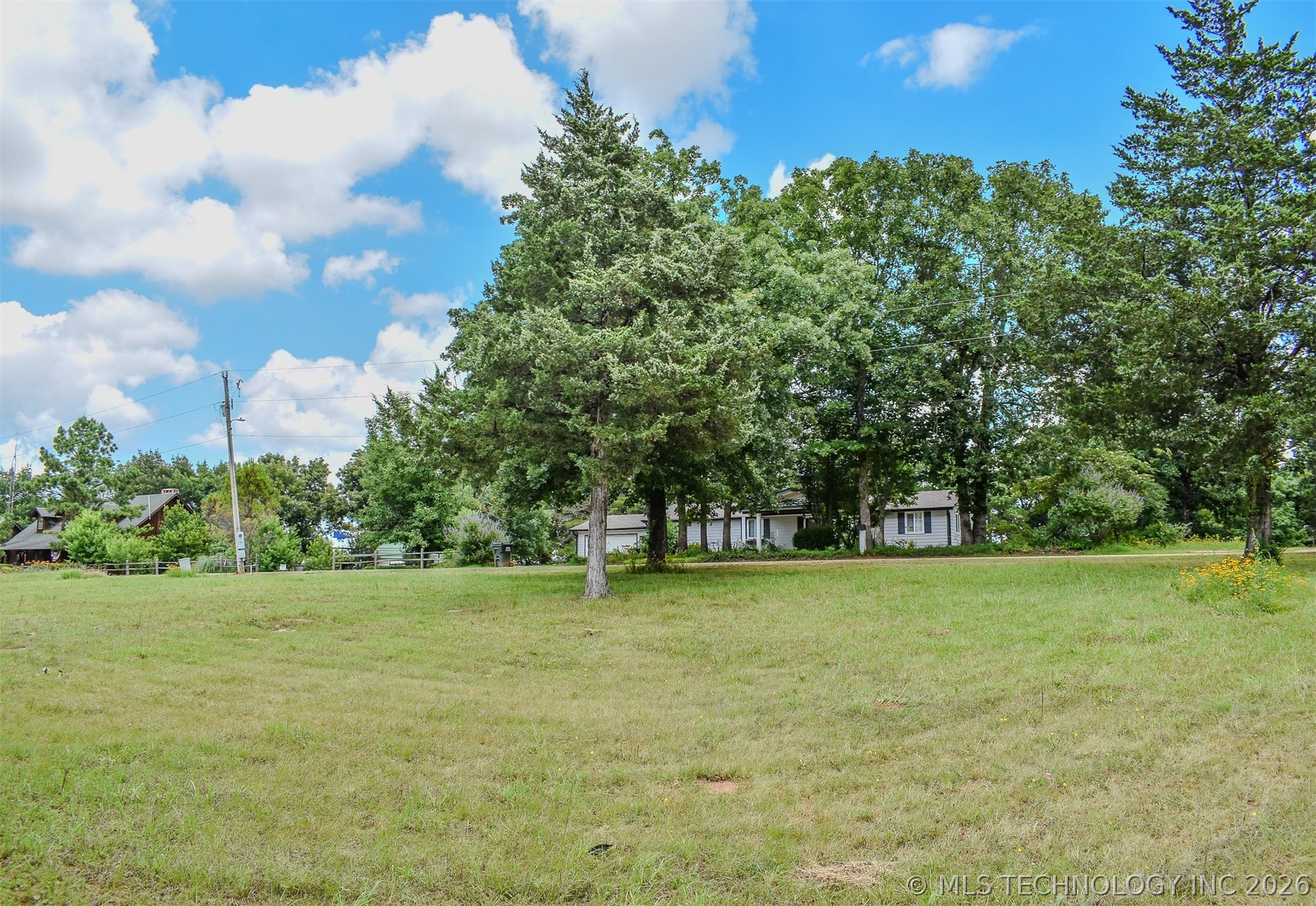 1005 Ridge Point Road Property Photo 14