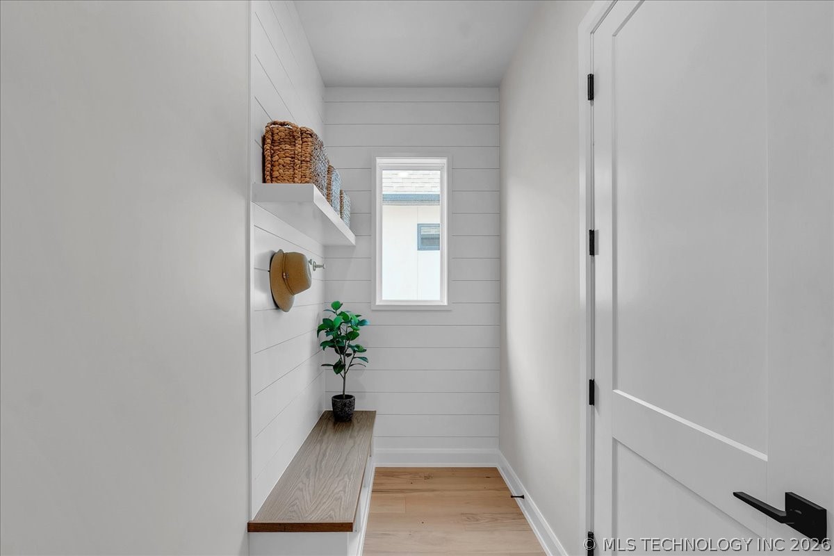 1207 N 71st Place Property Photo 55
