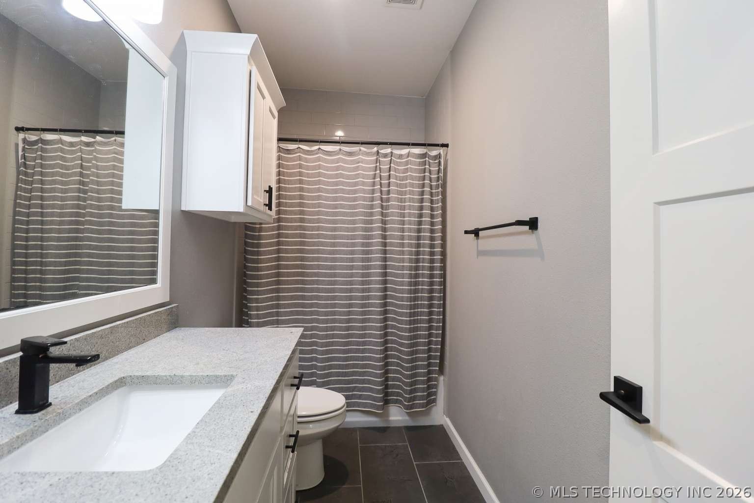 8716 E Detroit Street Property Photo 7