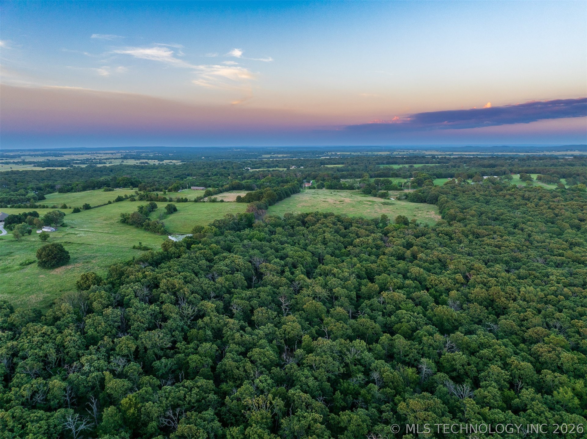 5 S 4240 Road Property Photo 6