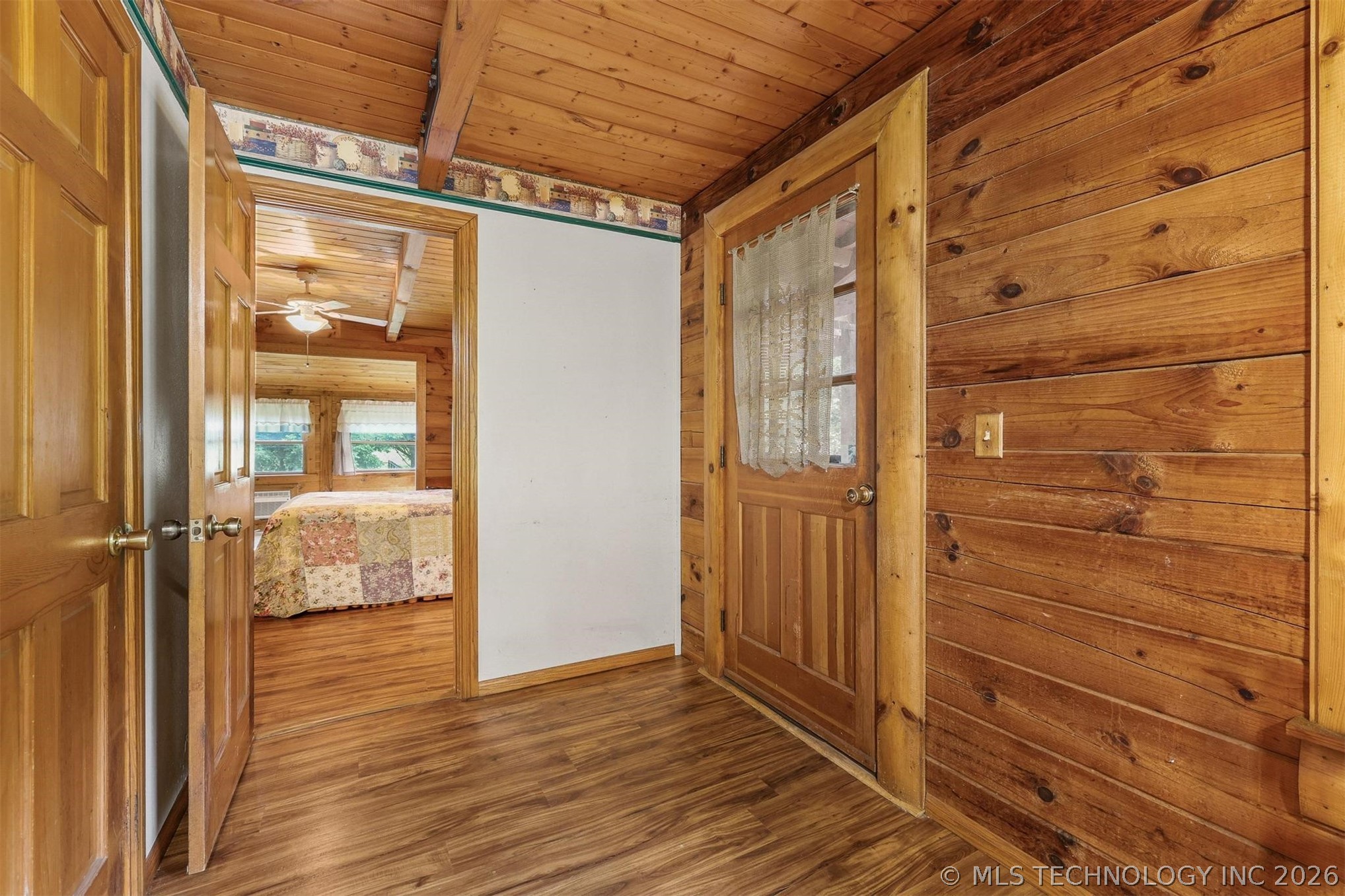 3153 State Road 91 Property Photo 10