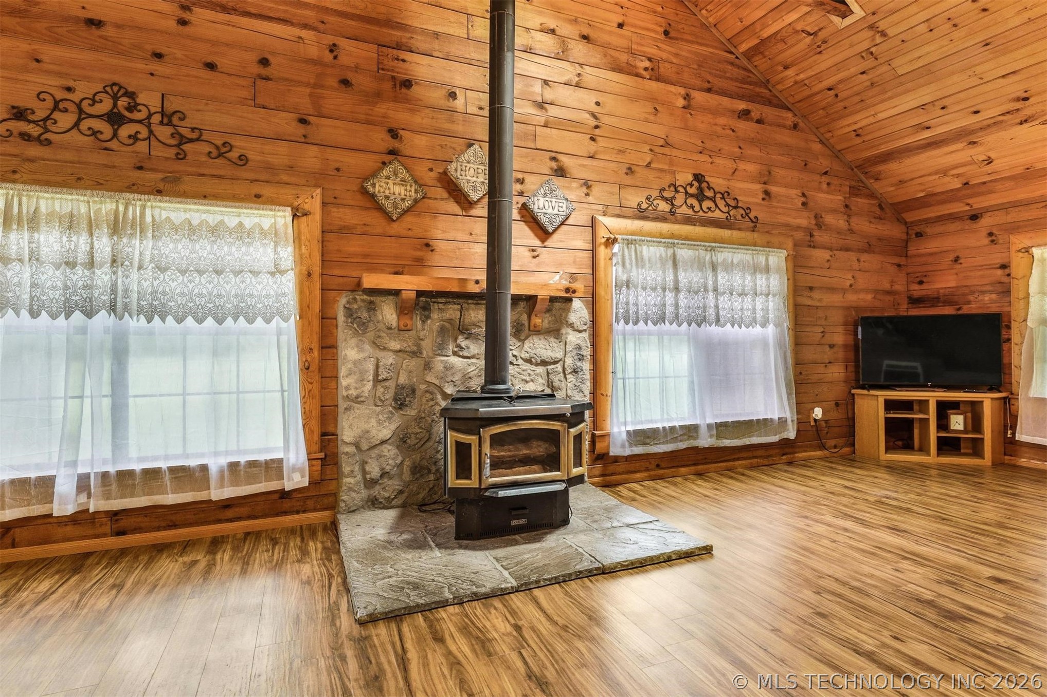3153 State Road 91 Property Photo 22