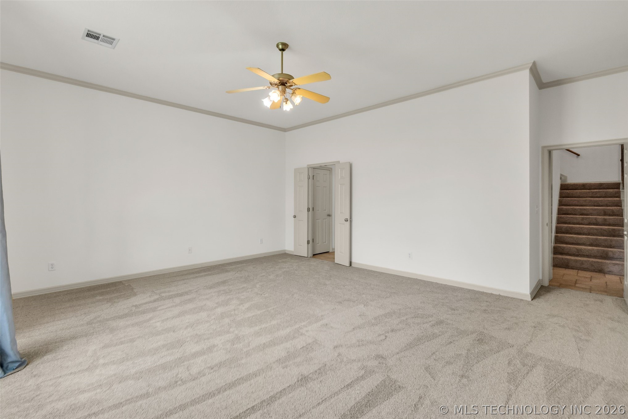 3701 N Narcissus Avenue Property Photo 42