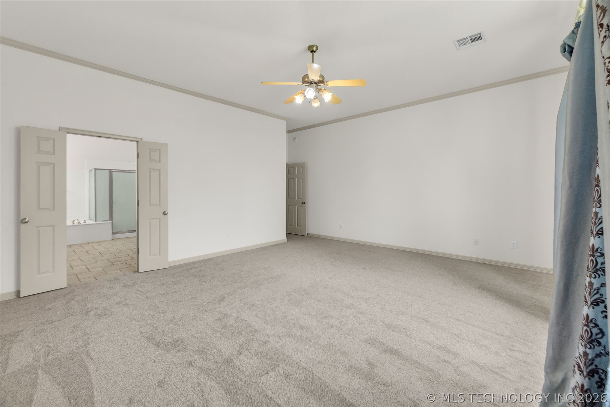 3701 N Narcissus Avenue Property Photo 43