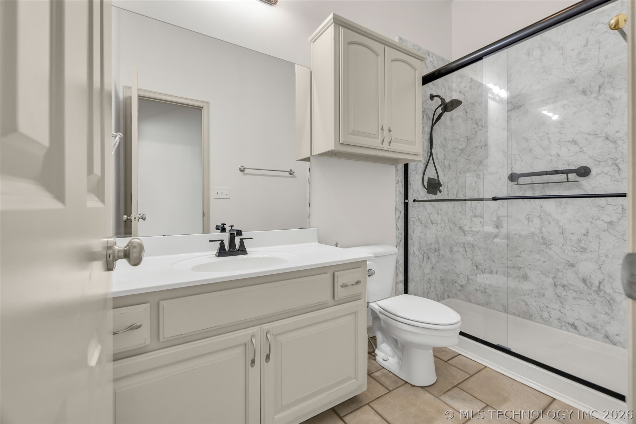 3701 N Narcissus Avenue Property Photo 61