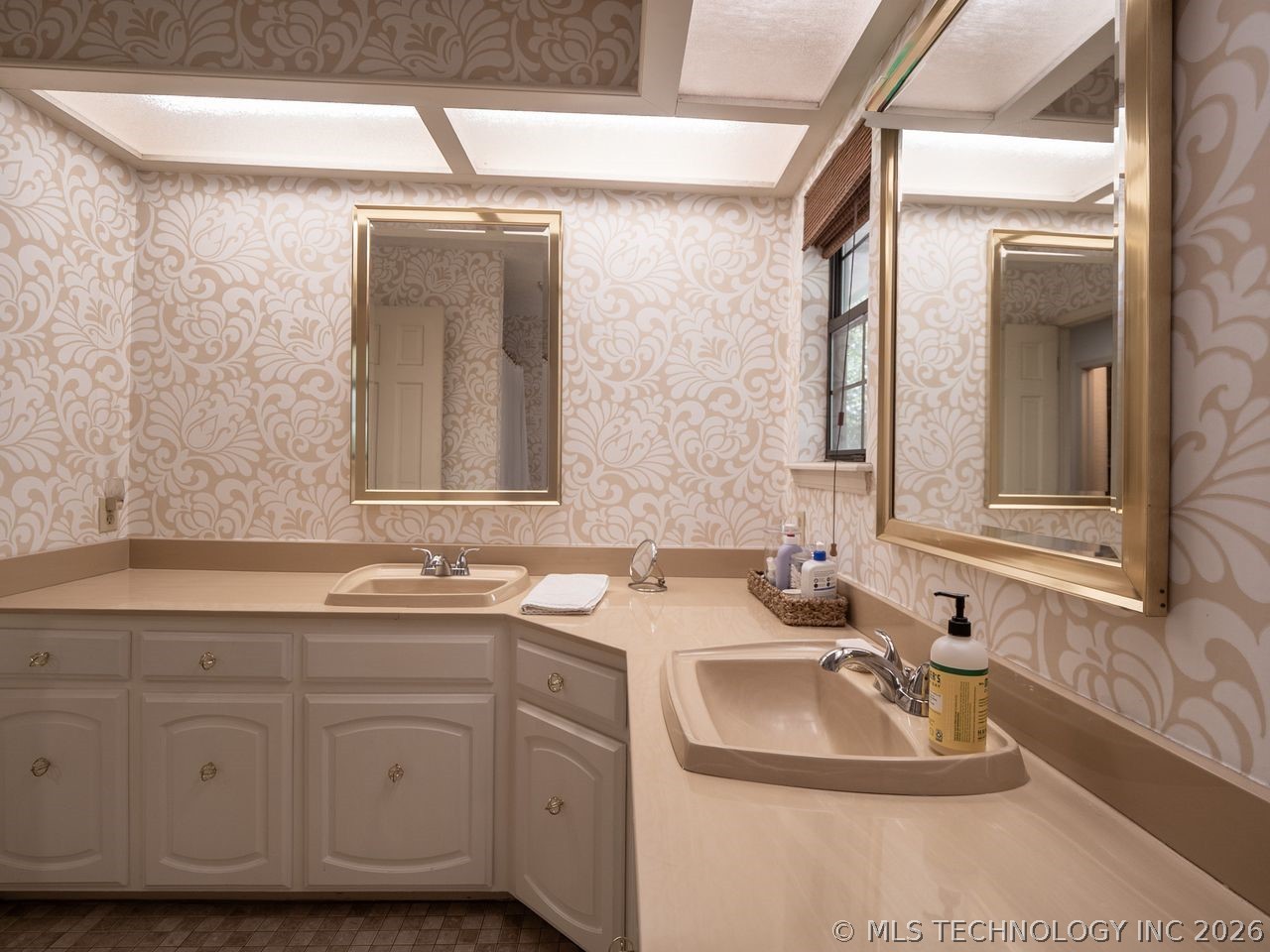 2717 Ridgeway Street Property Photo 25
