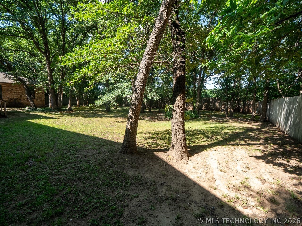 2717 Ridgeway Street Property Photo 37