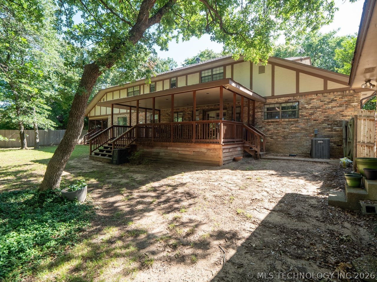 2717 Ridgeway Street Property Photo 43