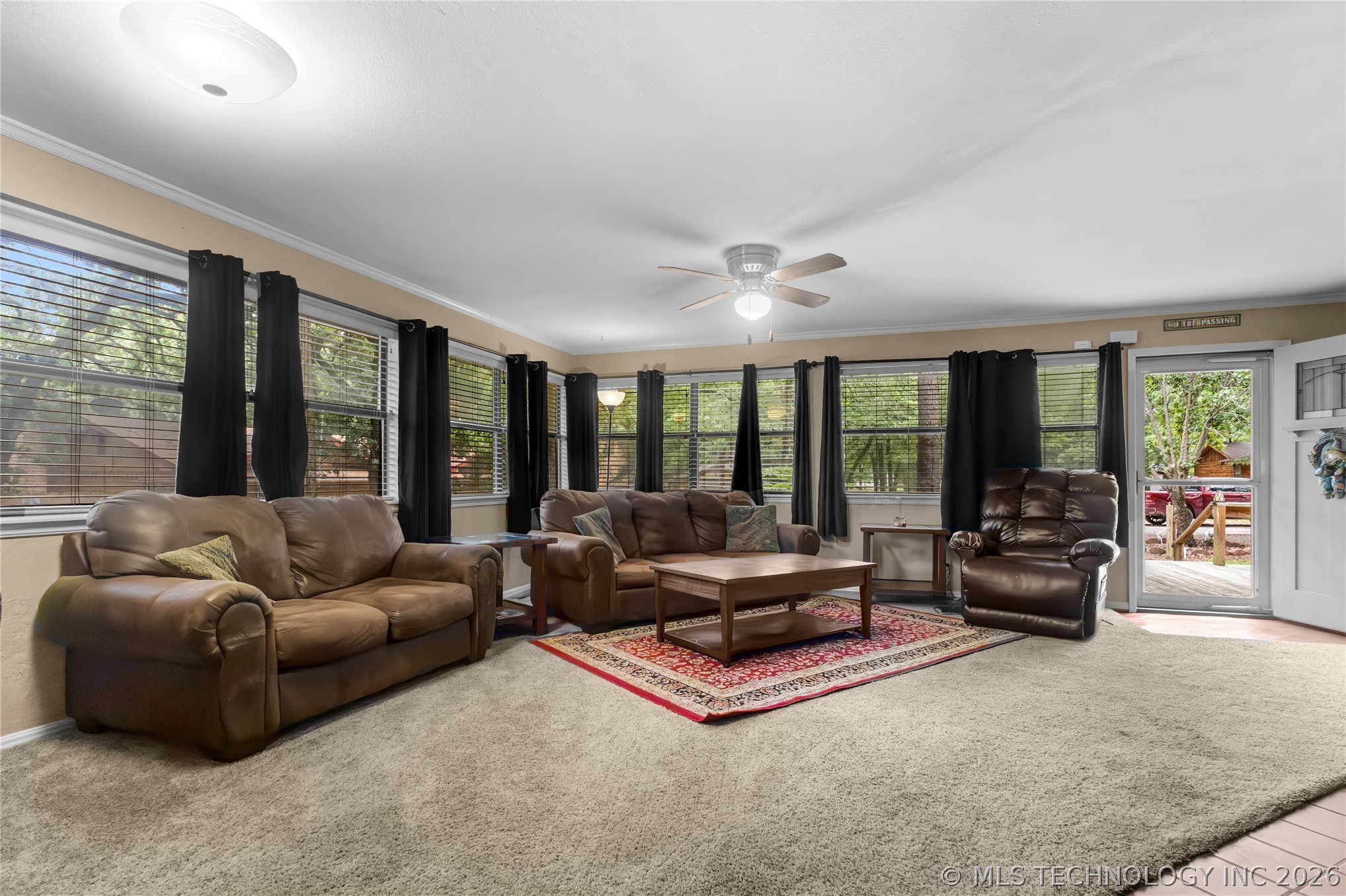 114581 Castaway Court Property Photo 8