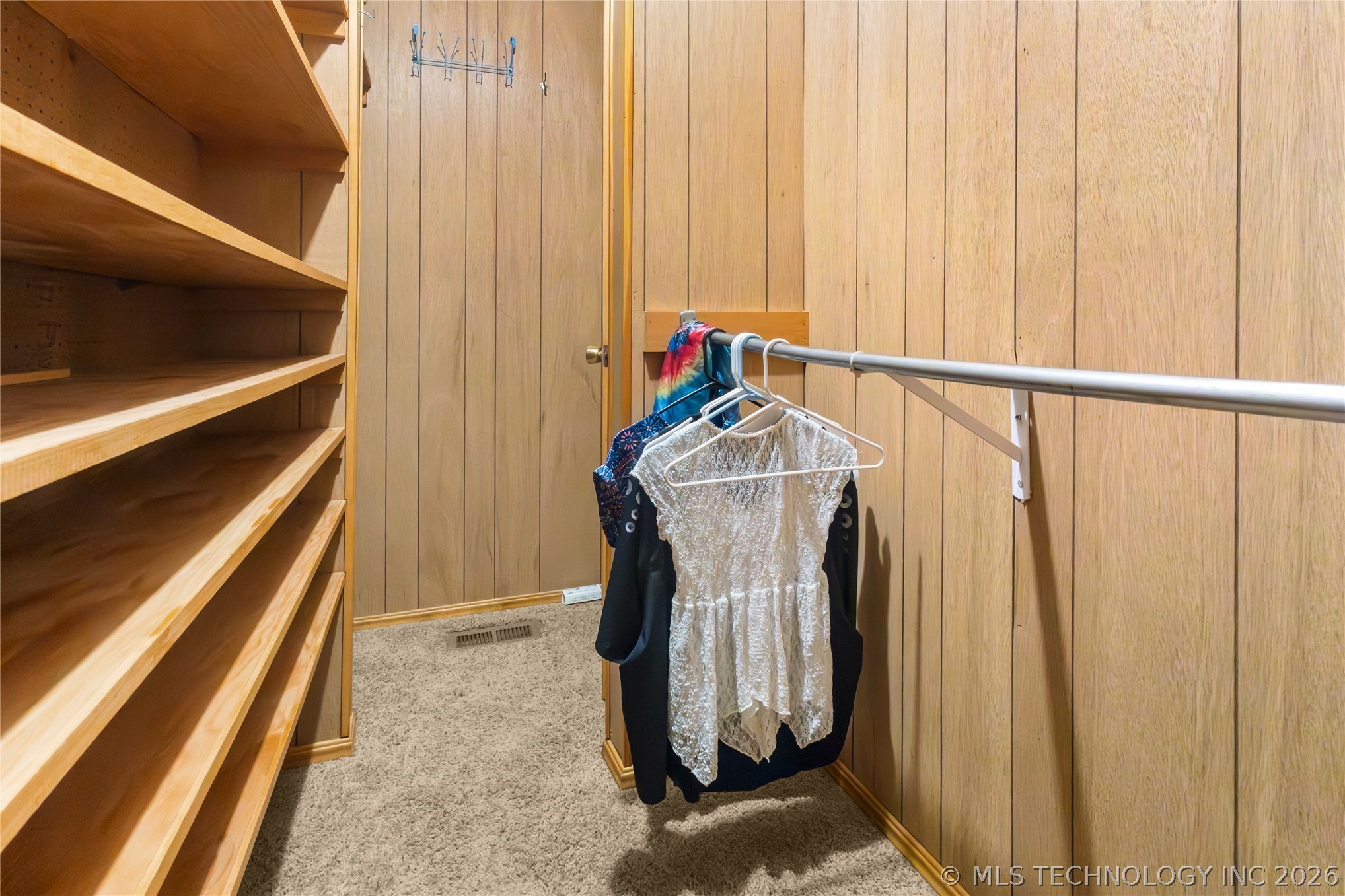 114581 Castaway Court Property Photo 14