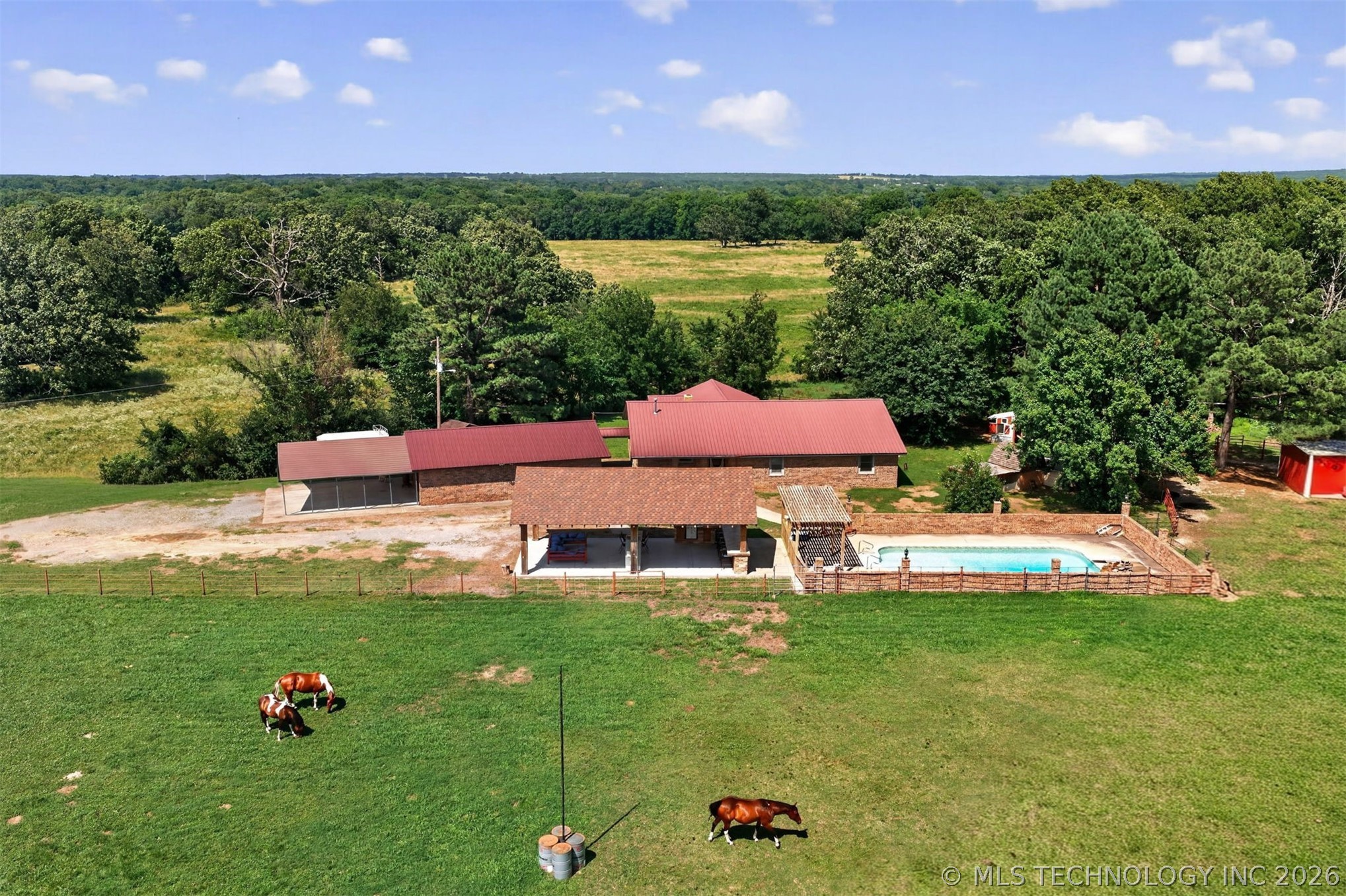 7383 S 447 Road Property Photo 4