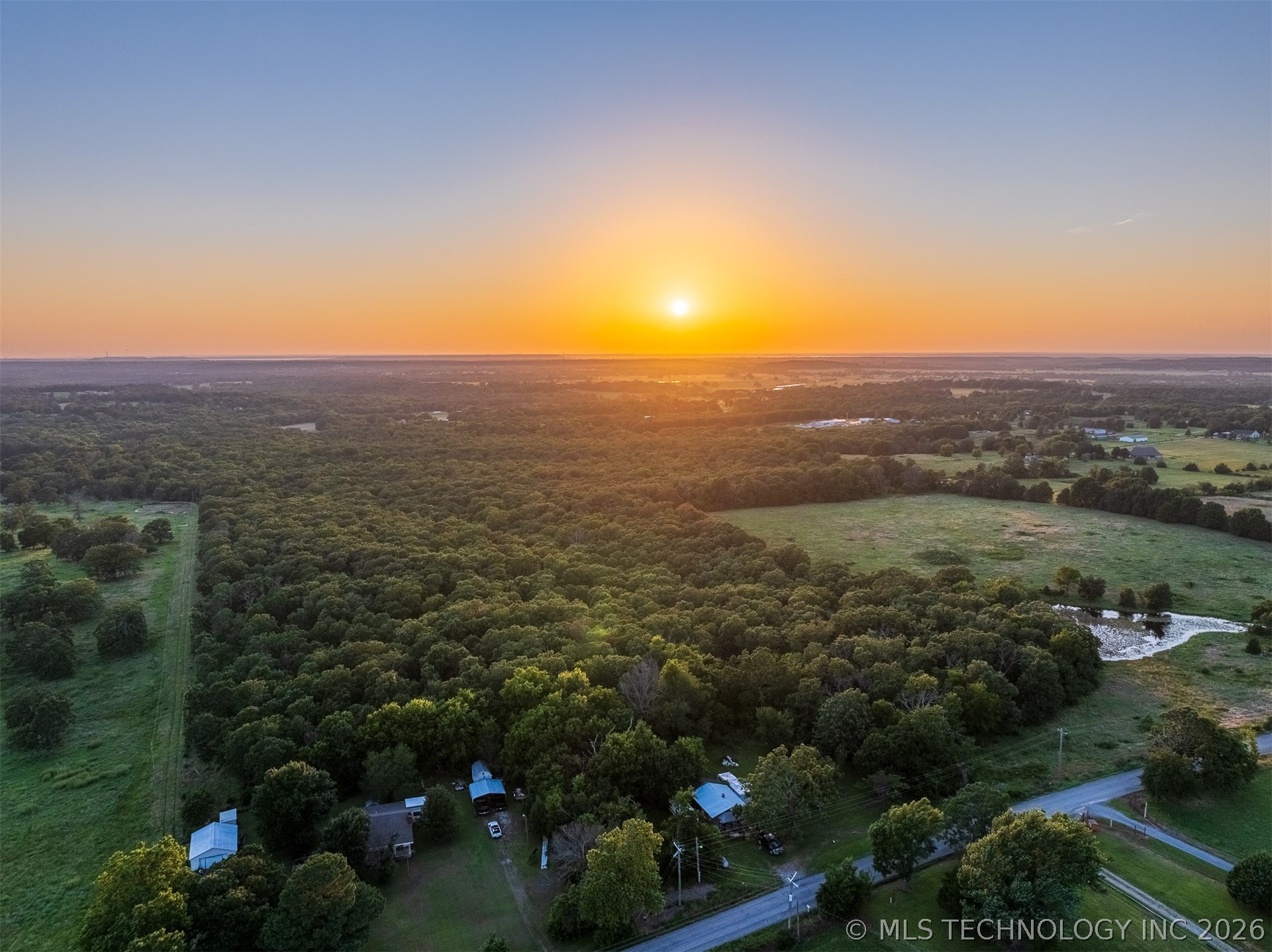 7 S 4240 Road Property Photo 1