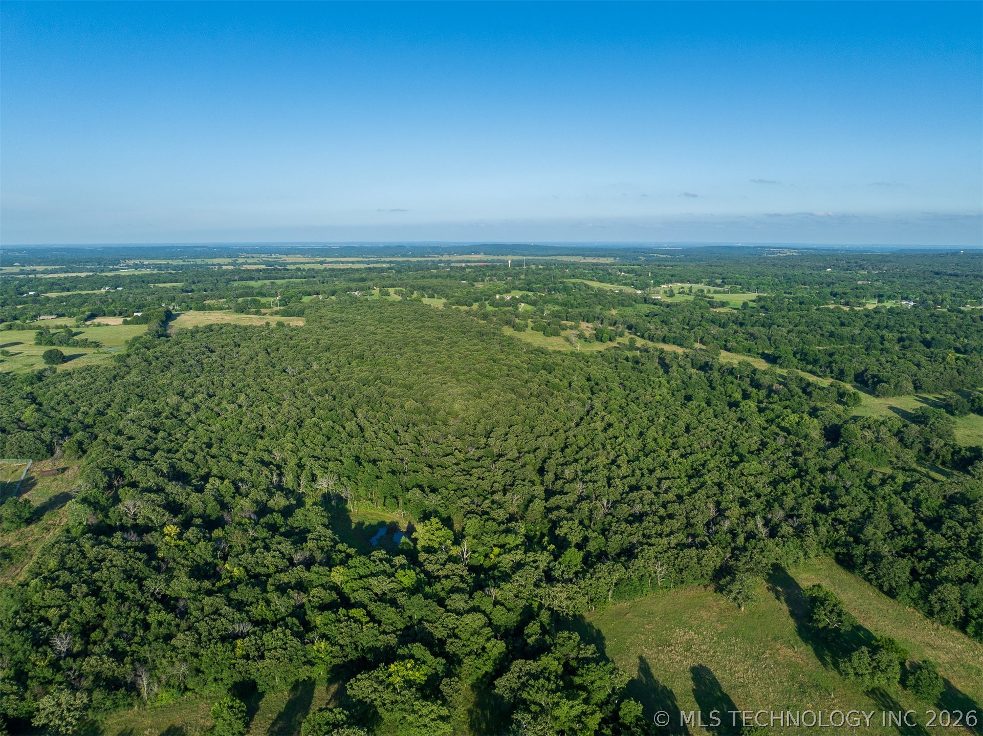 7 S 4240 Road Property Photo 16