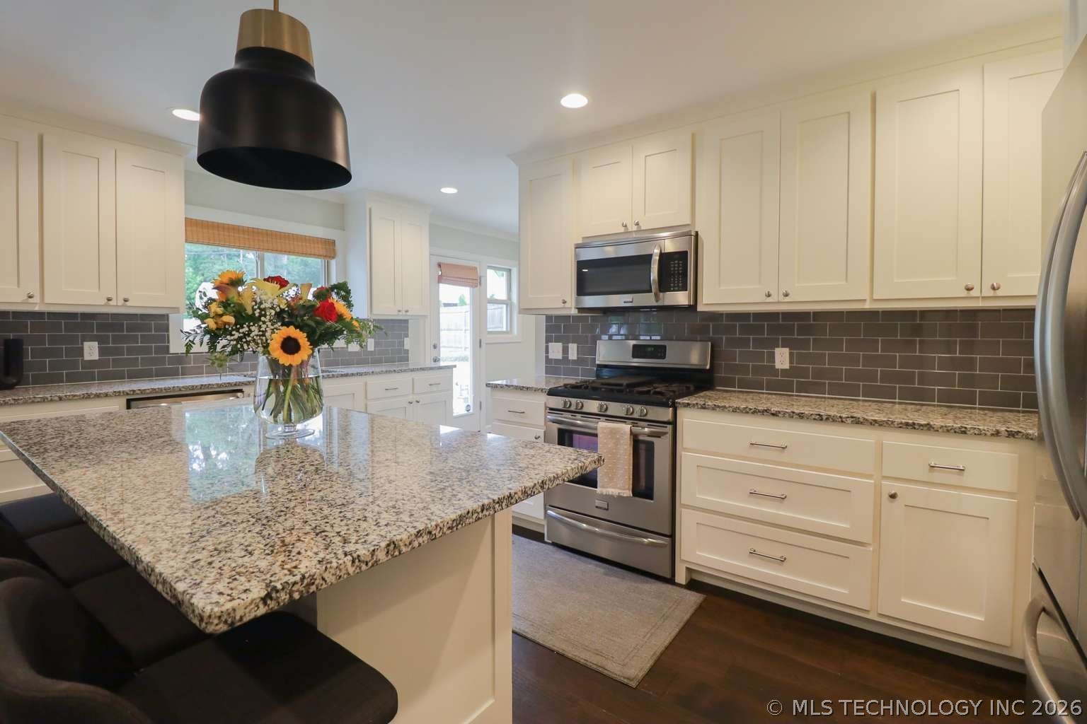 5230 Irvington Place Property Photo 12
