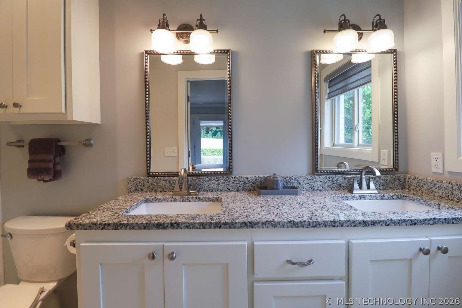 5230 Irvington Place Property Photo 20