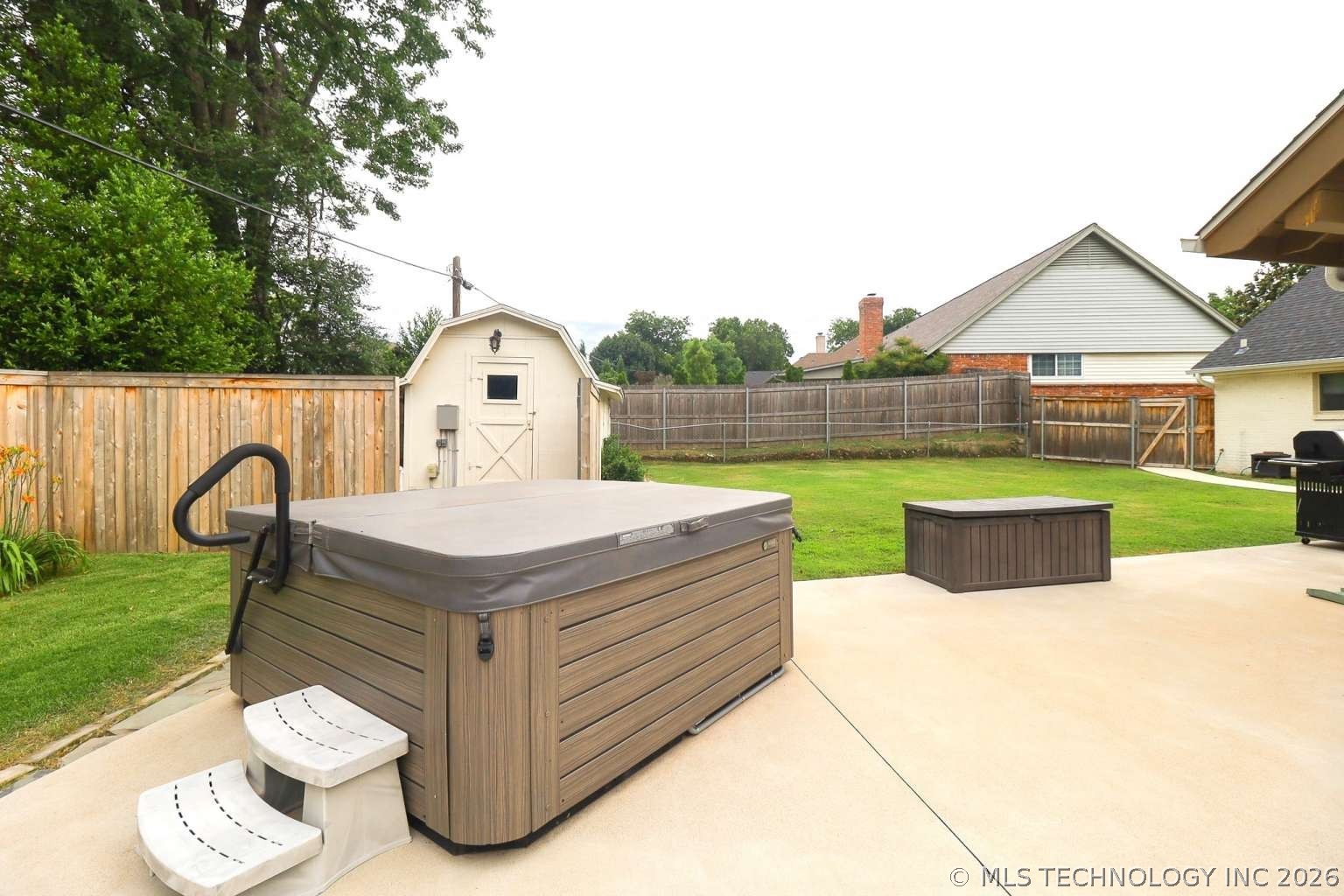 5230 Irvington Place Property Photo 39
