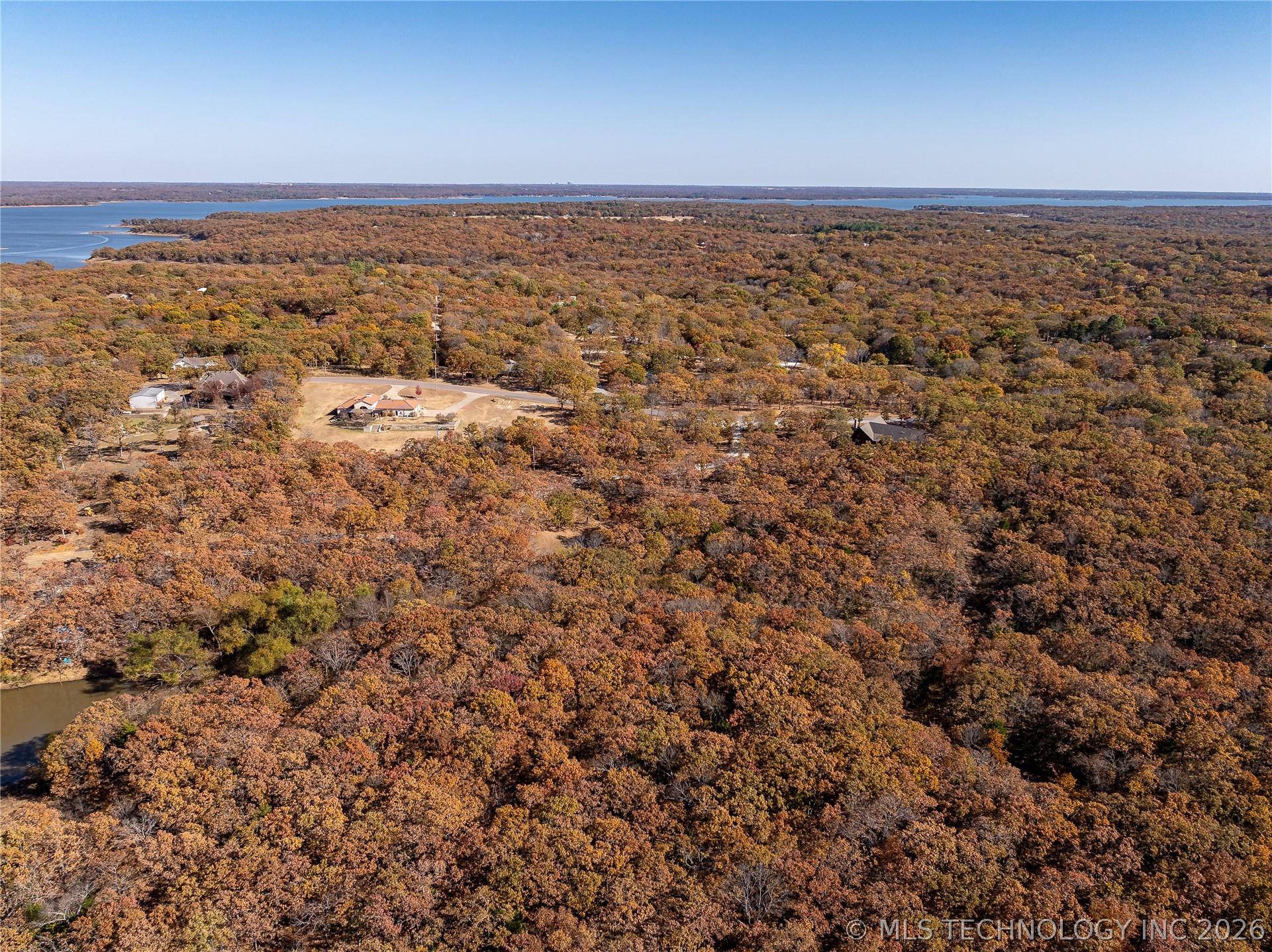003 Texoma Park Road Property Photo 4