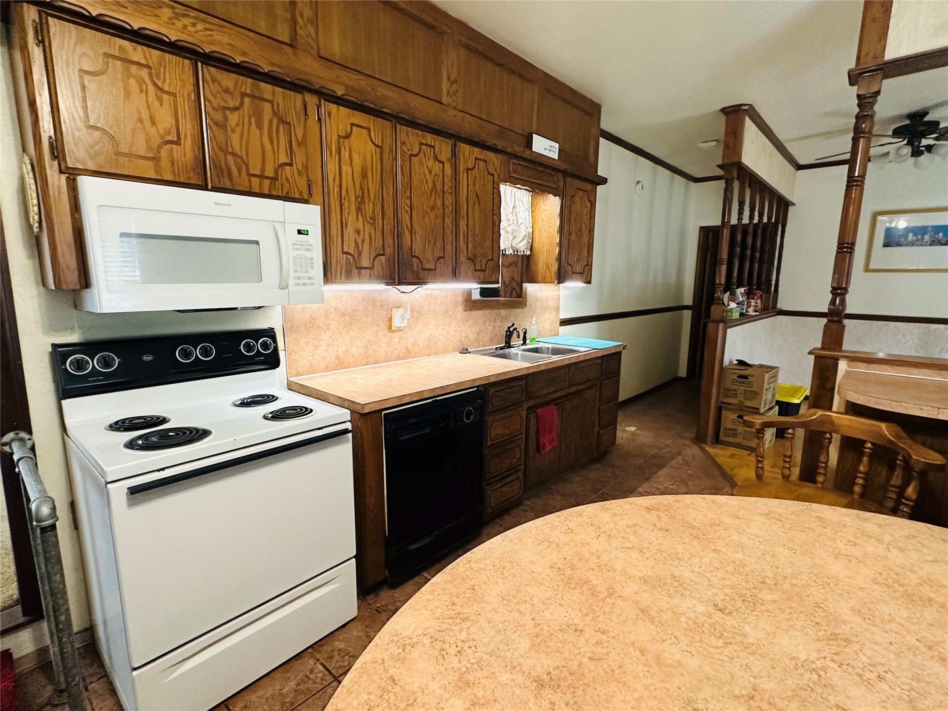 3923 Tahlequah Avenue Property Photo 11