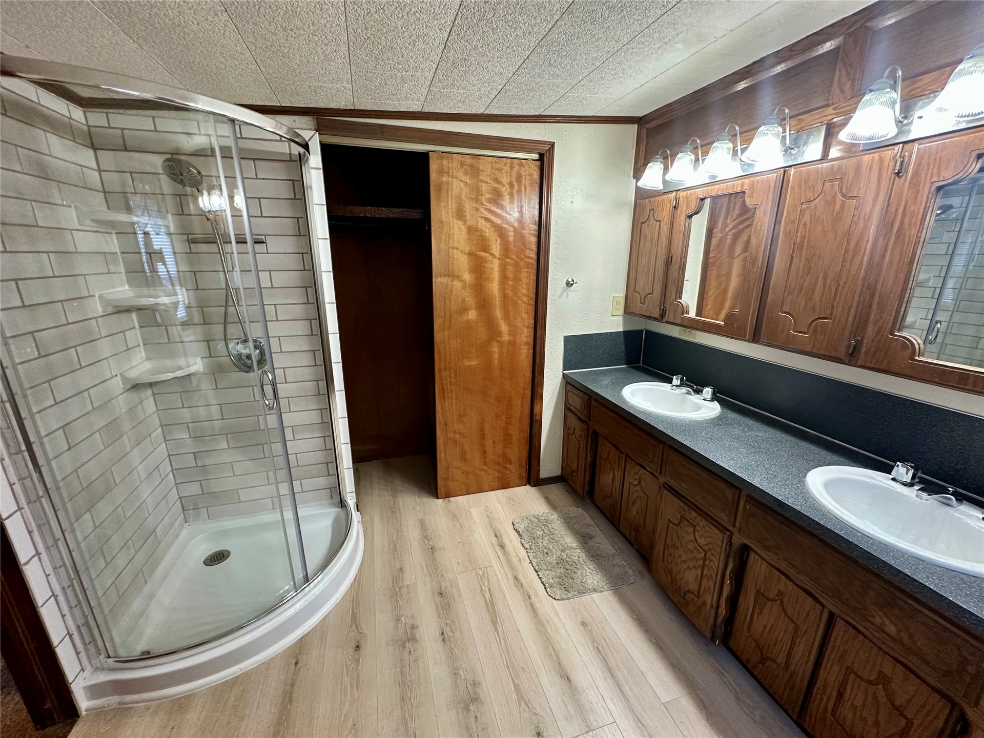 3923 Tahlequah Avenue Property Photo 22