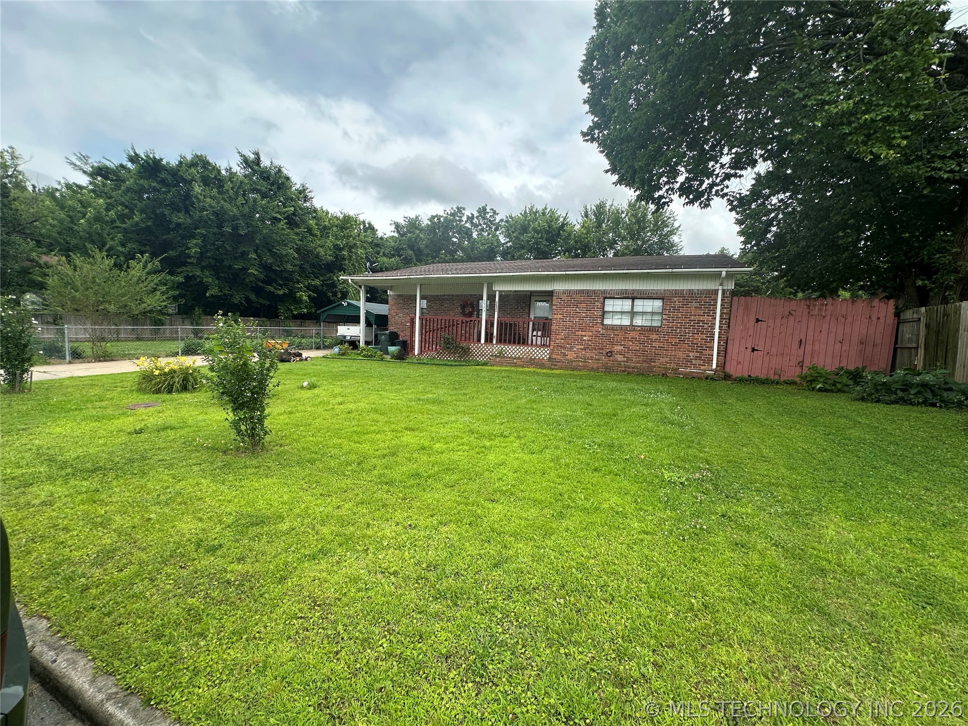 3923 Tahlequah Avenue Property Photo 35