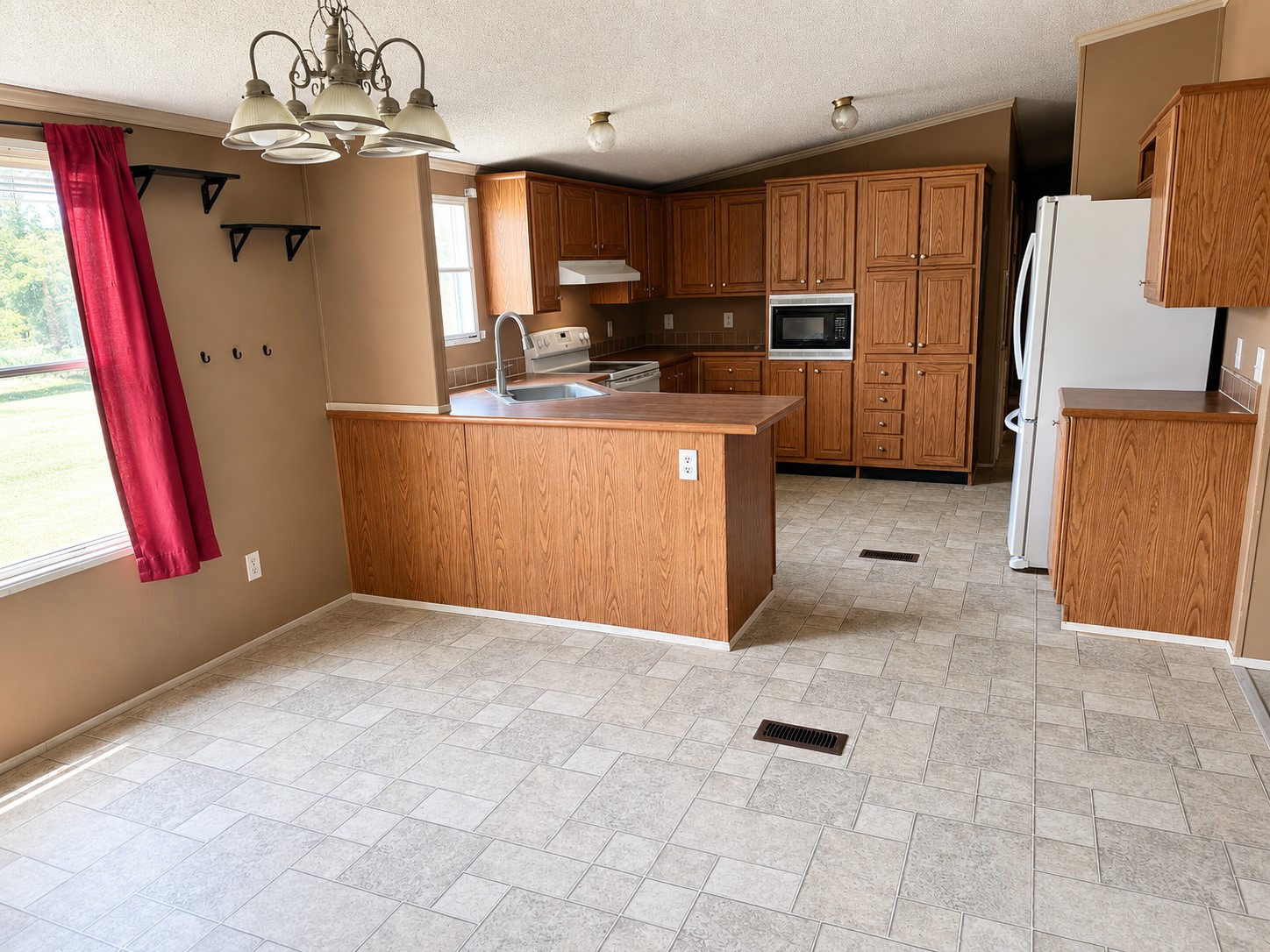 400 5th Street Property Photo 8