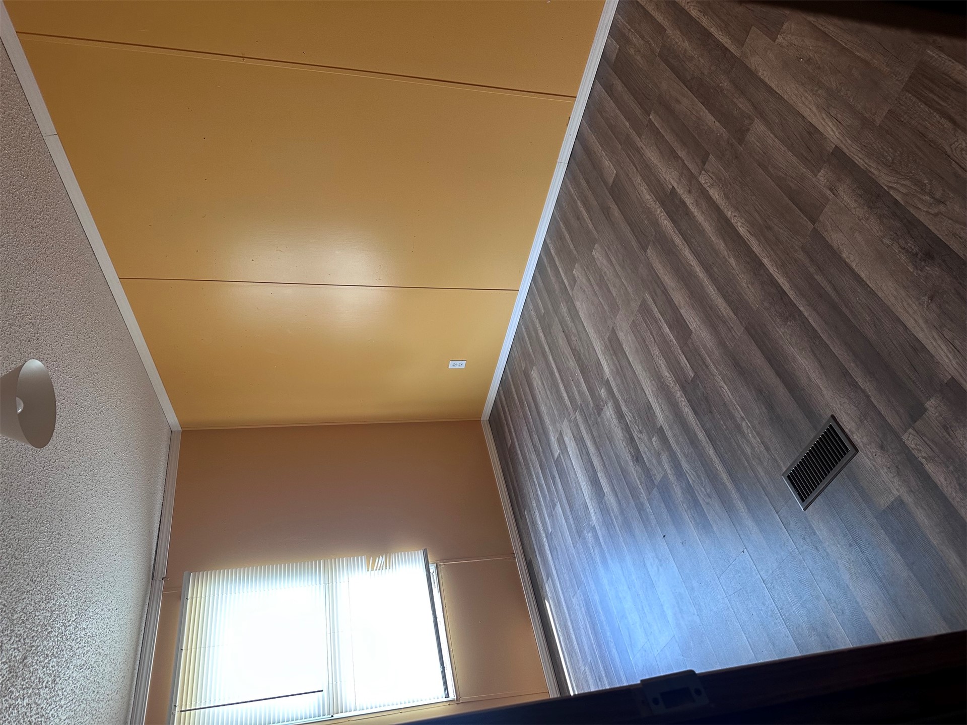 400 5th Street Property Photo 17