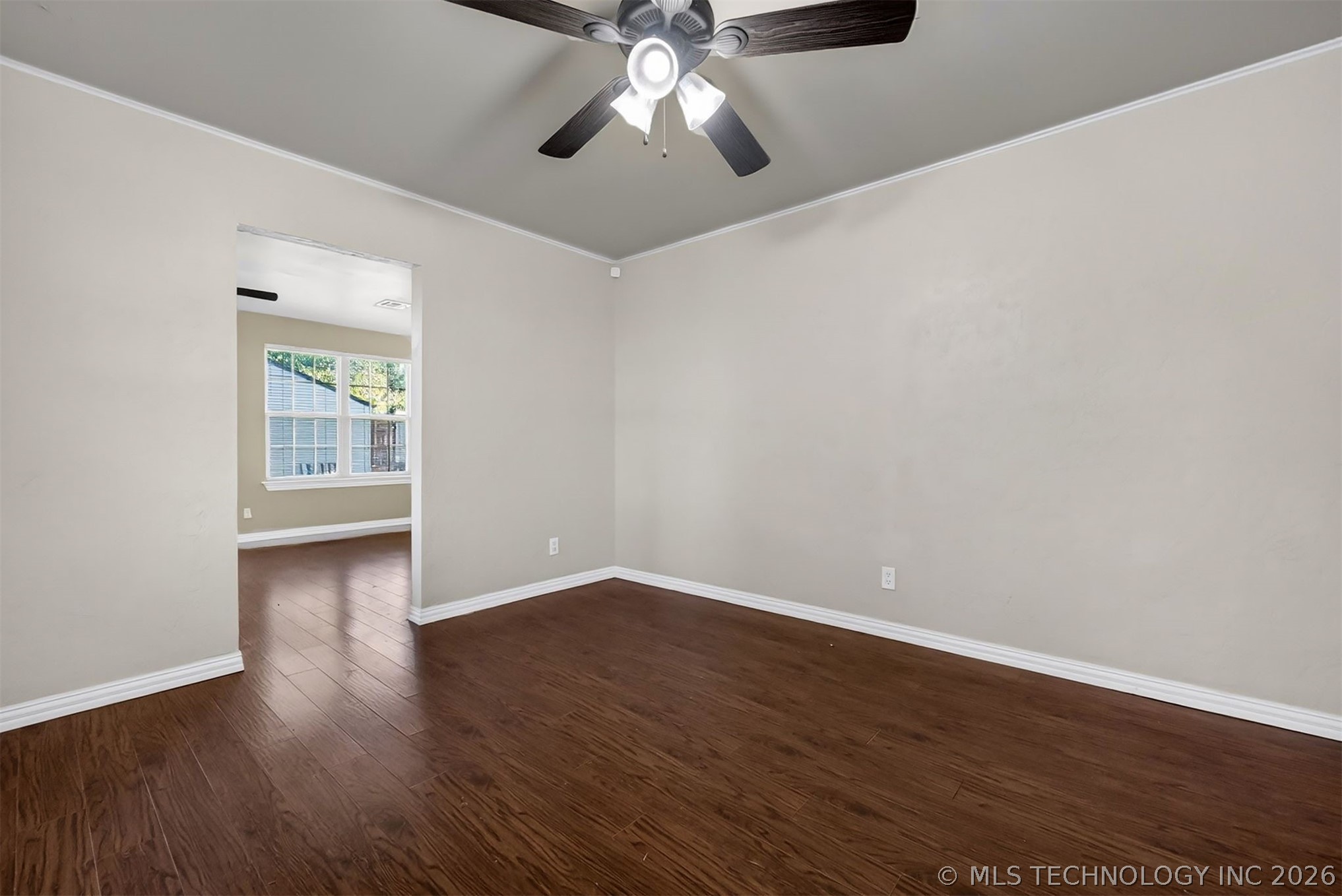 6112 N Yale Avenue Property Photo 8