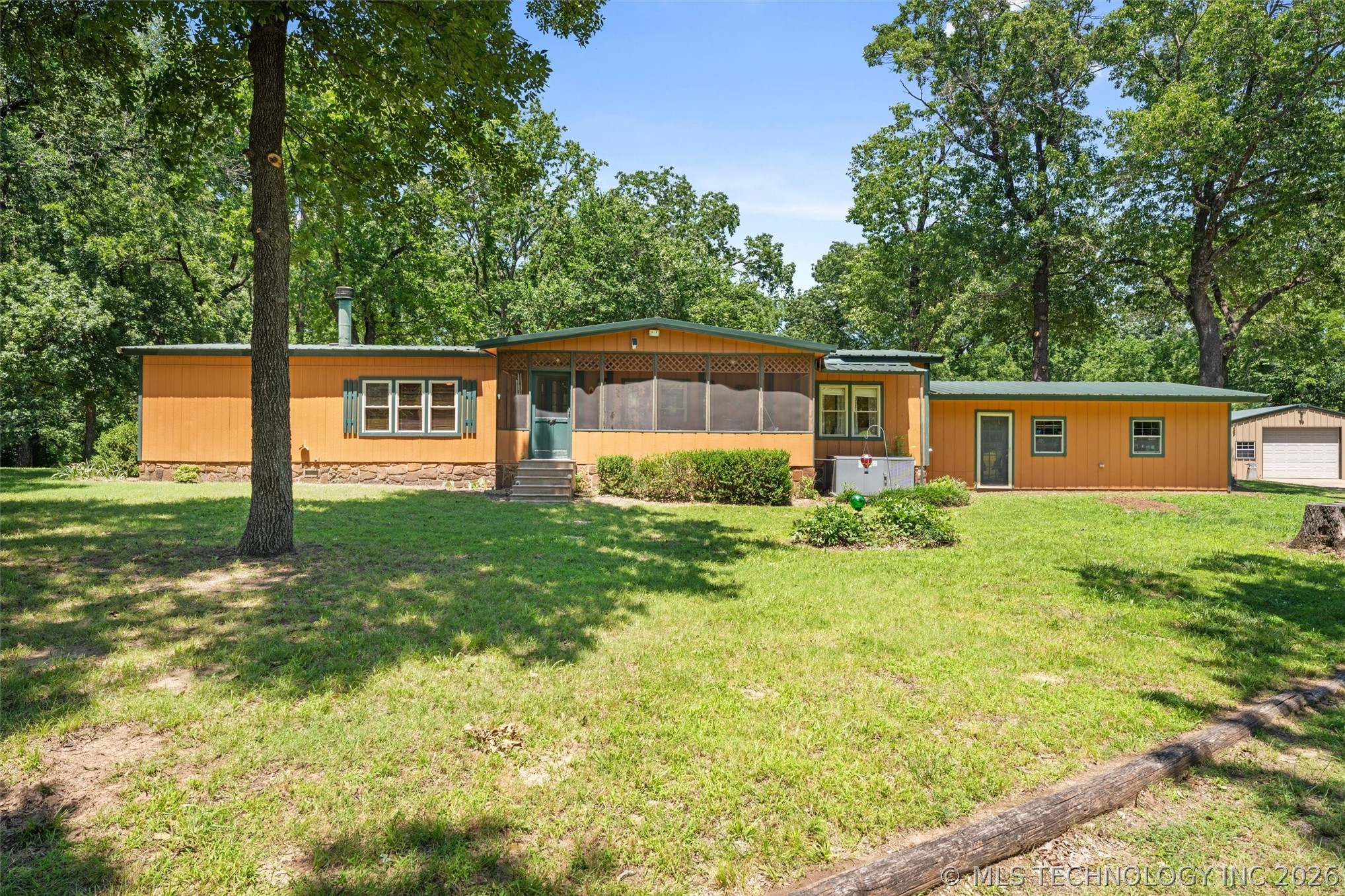 6554 County Road 2145 Road Property Photo 6