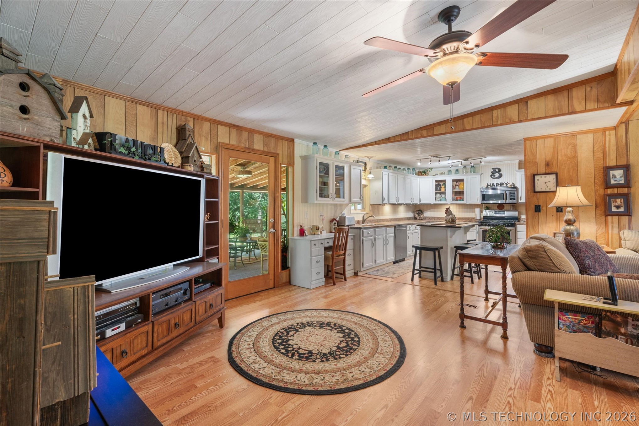 6554 County Road 2145 Road Property Photo 19