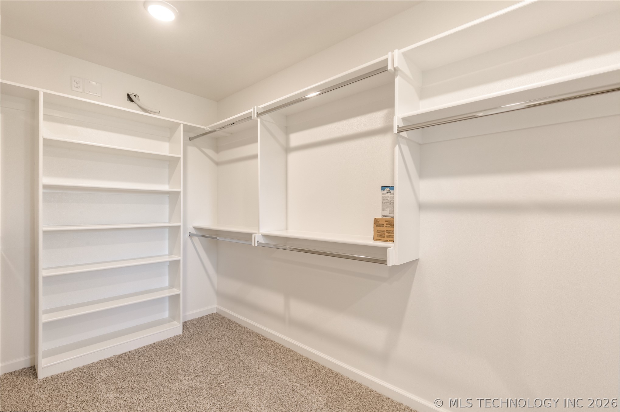 25 E 32nd Street Property Photo 31