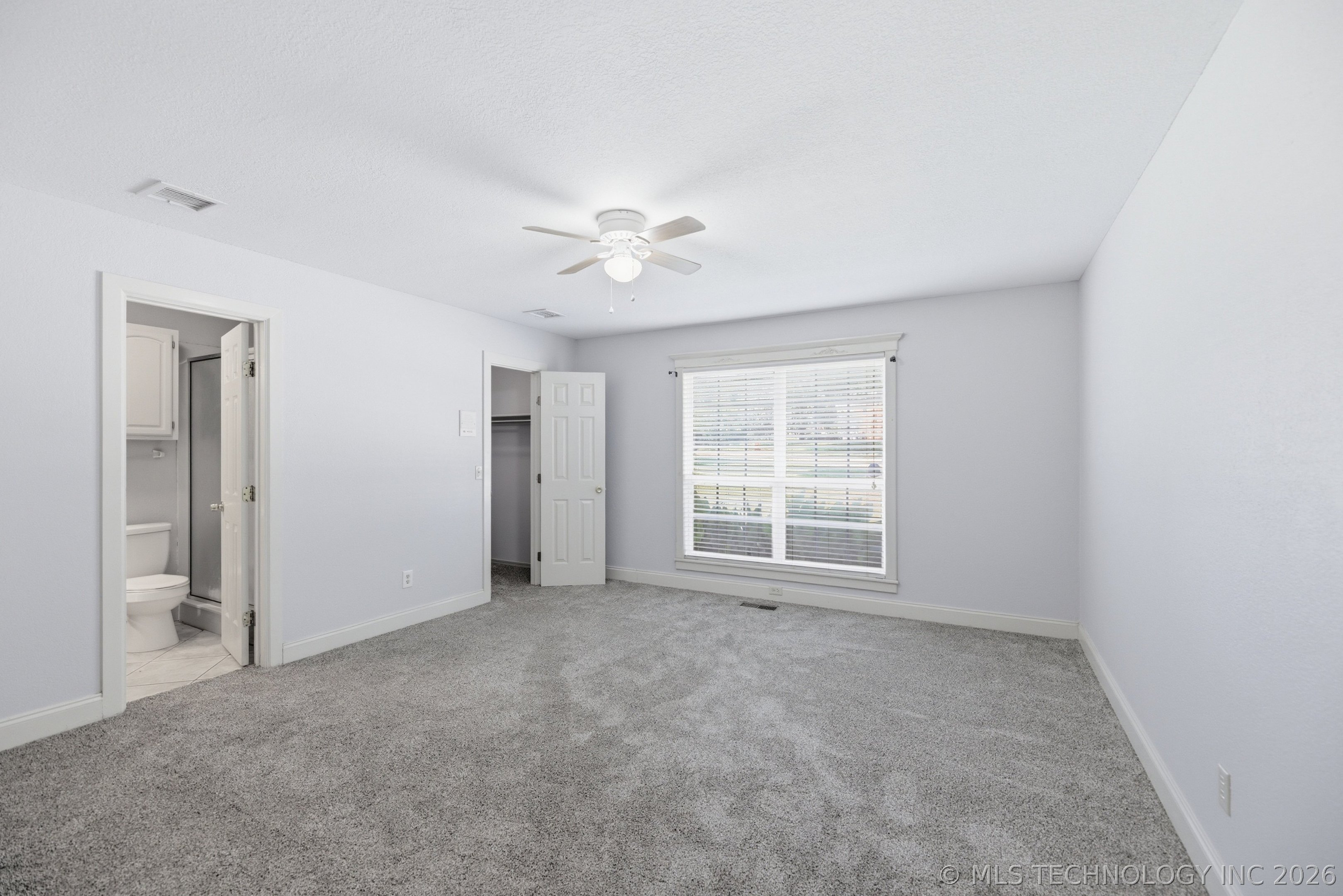 501 E Winston Circle Property Photo 17