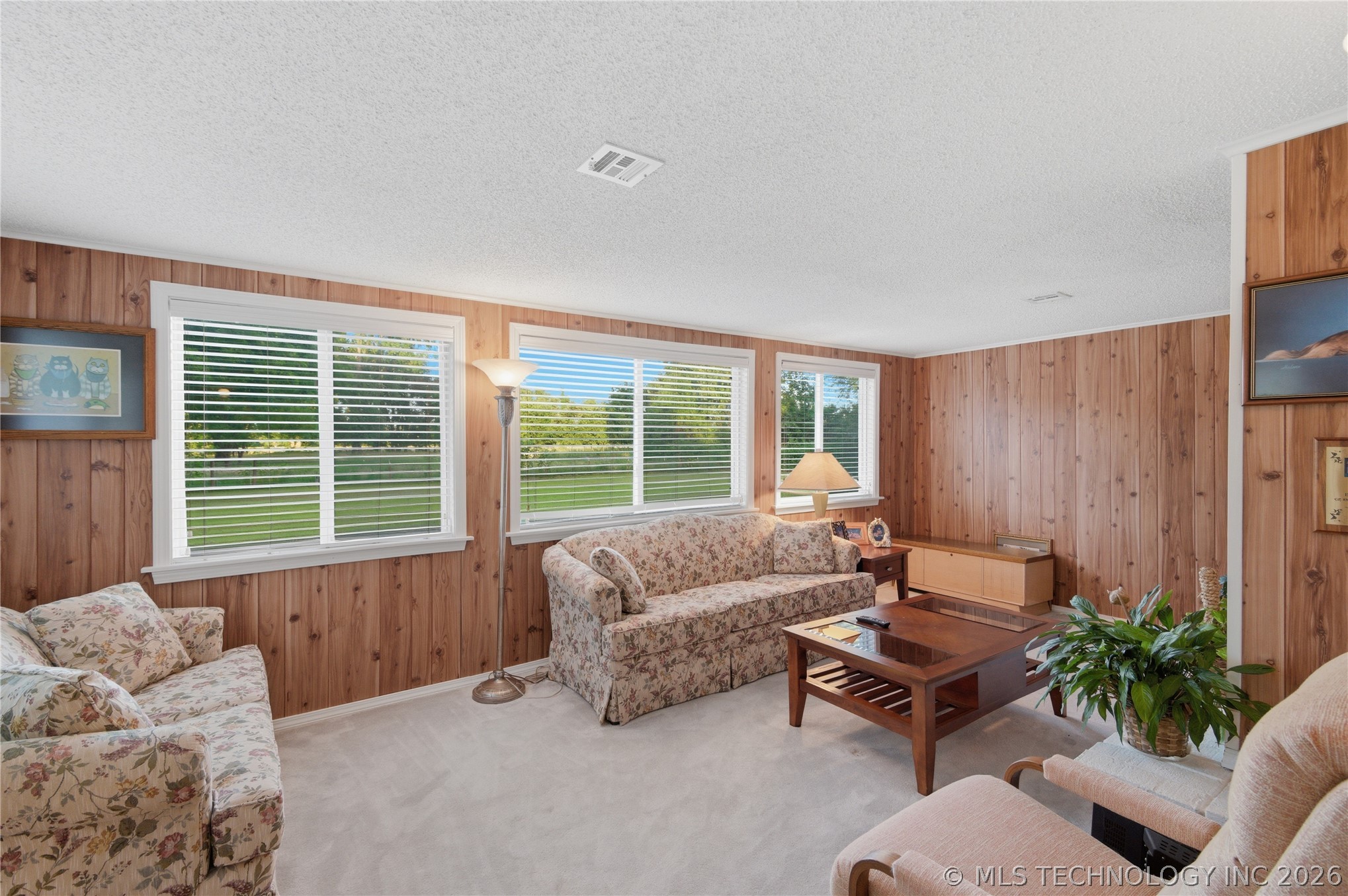 16525 203rd East Avenue Property Photo 16