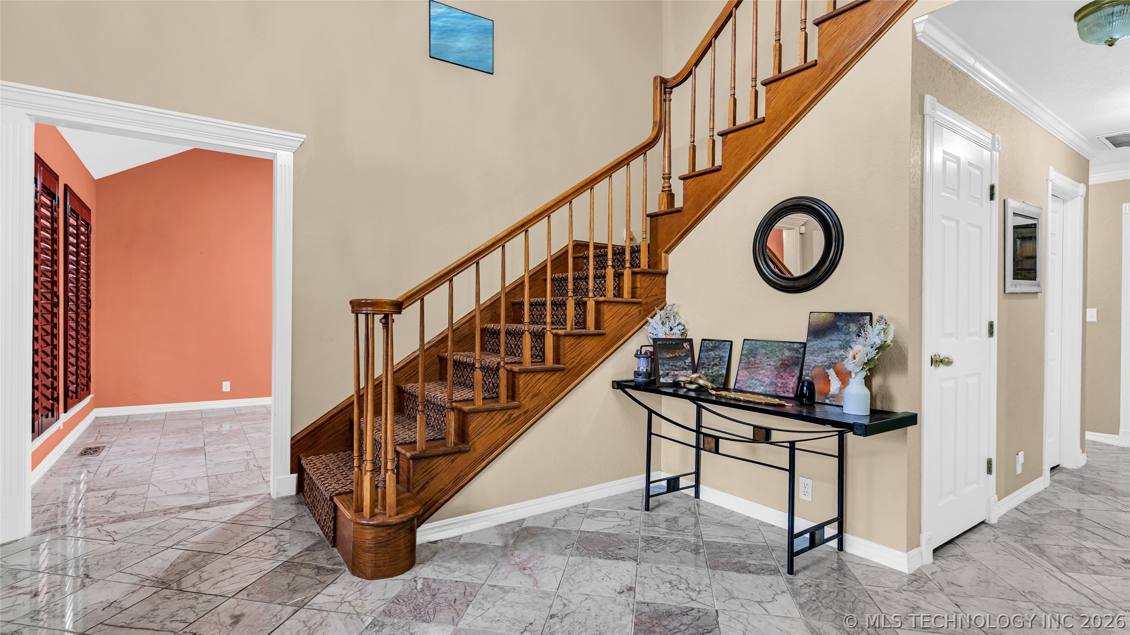 2800 Ridgeway Property Photo 4