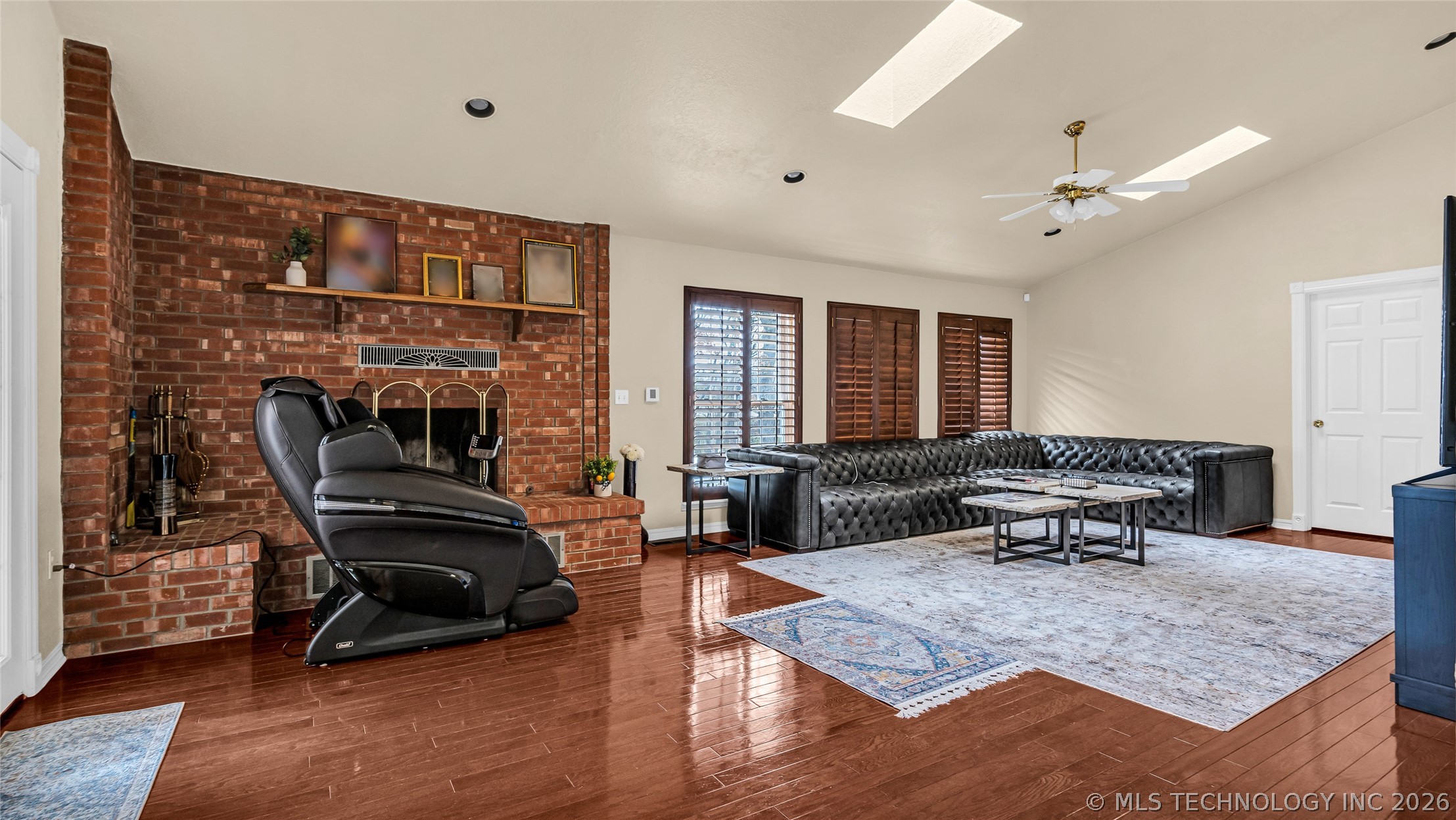 2800 Ridgeway Property Photo 16