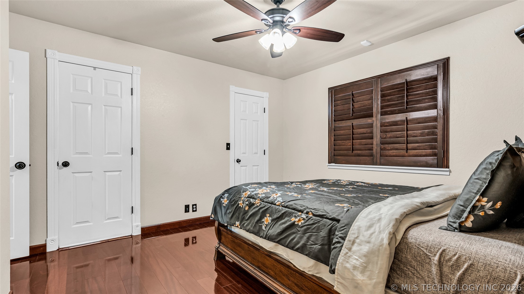 2800 Ridgeway Property Photo 31