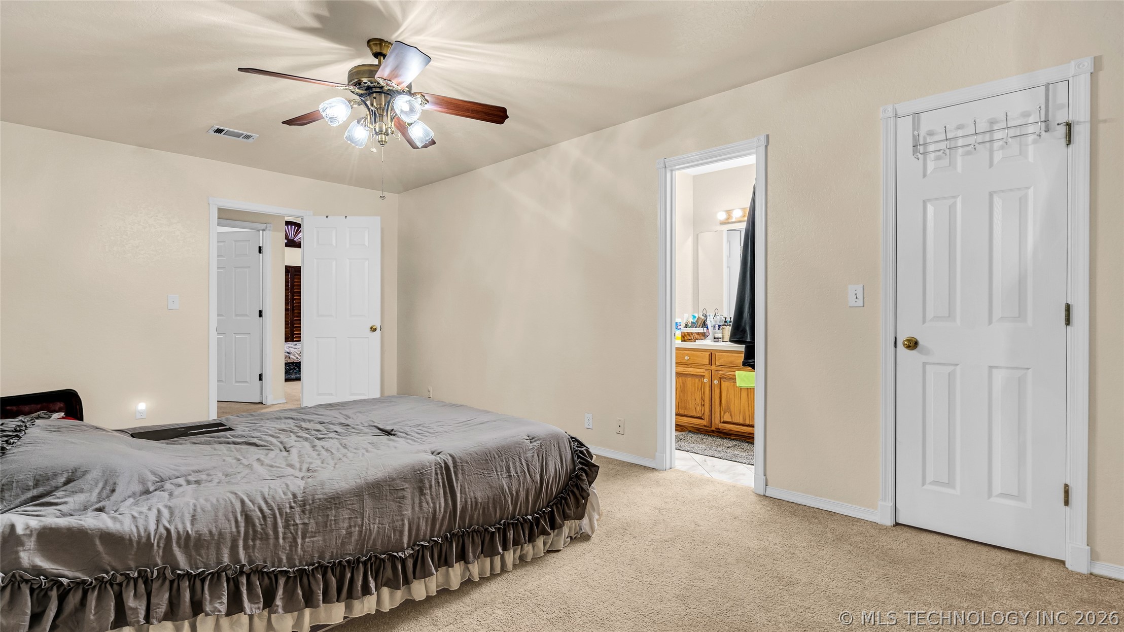 2800 Ridgeway Property Photo 39