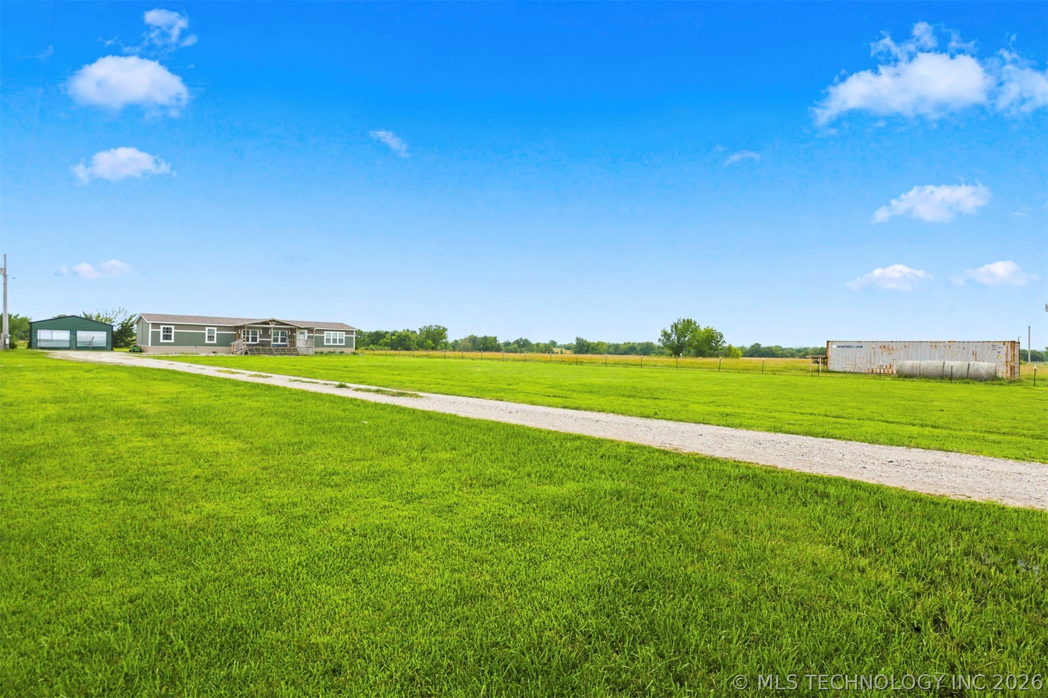 17762 Harreld Road Property Photo 25