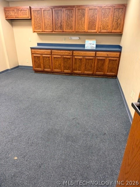 2215 N Sheridan Road Property Photo 2