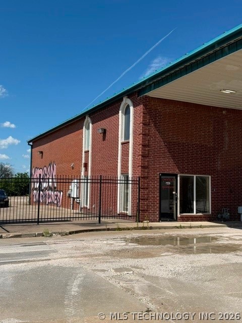 2215 N Sheridan Road Property Photo 16