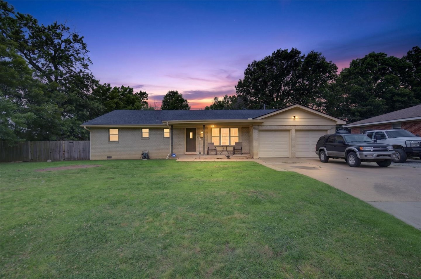 1621 Harris Drive Property Photo 1
