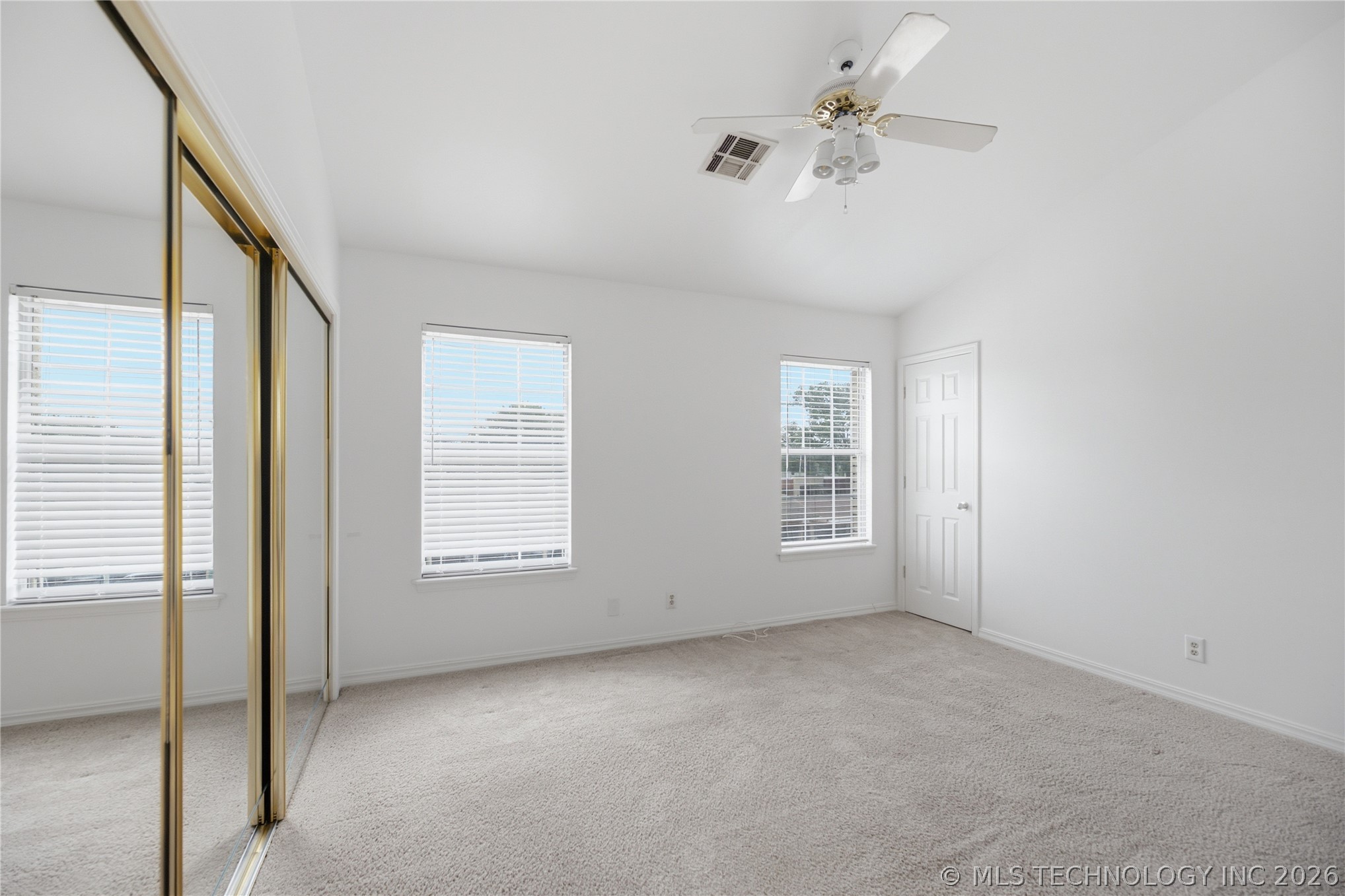 4636 S Gary Place Property Photo 6