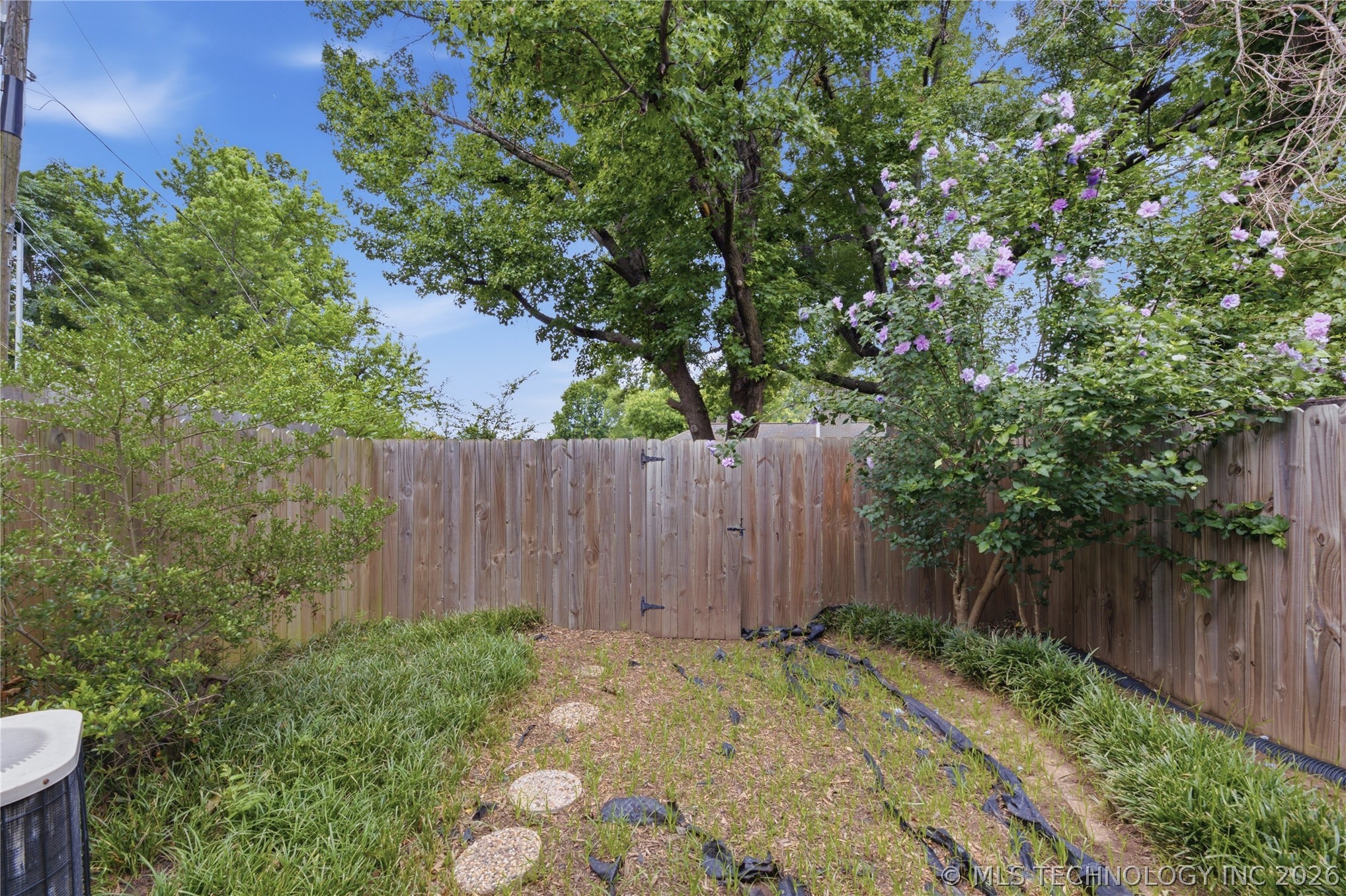 4636 S Gary Place Property Photo 14