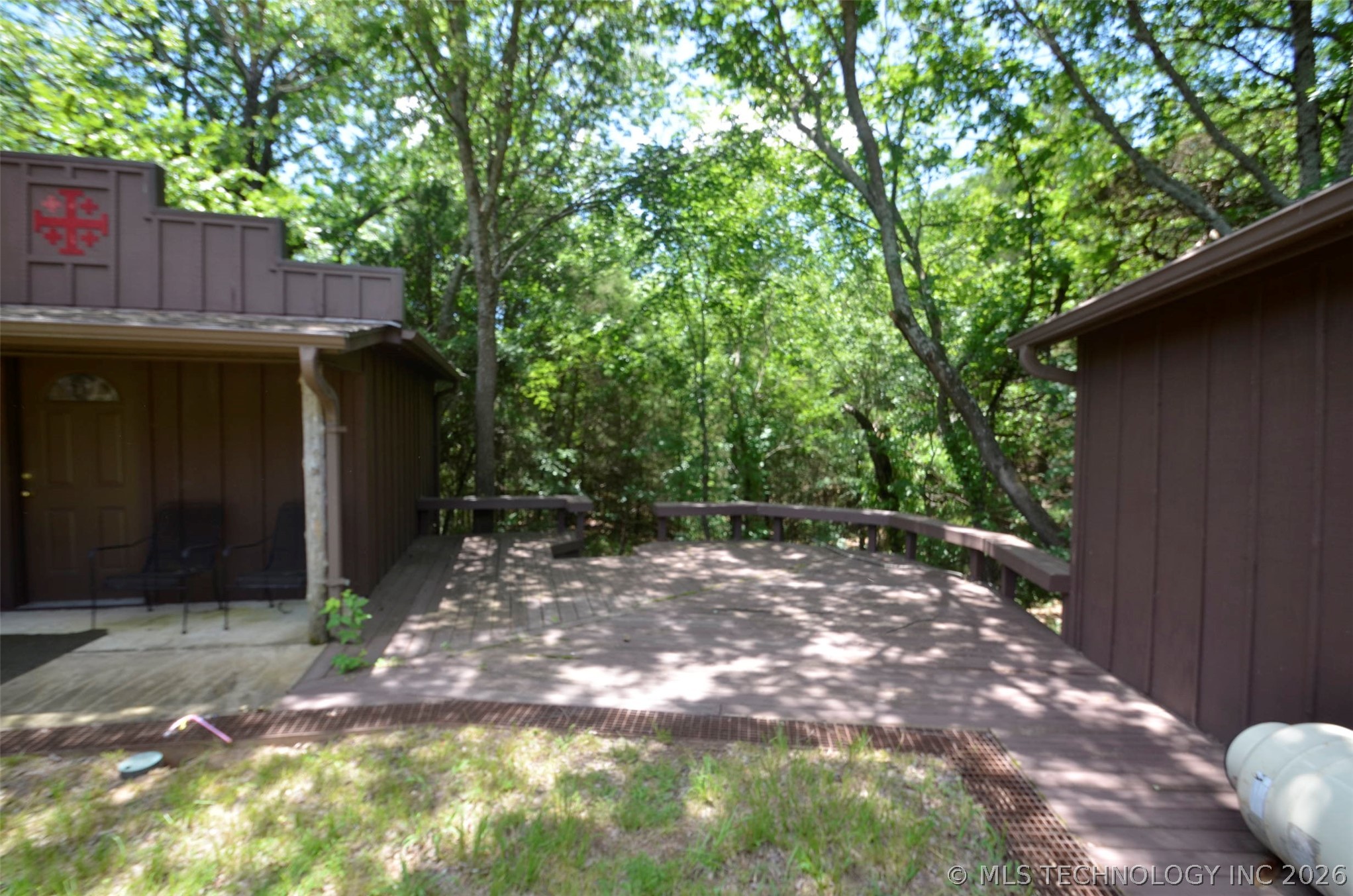 6283 Chickasaw Road Property Photo 10