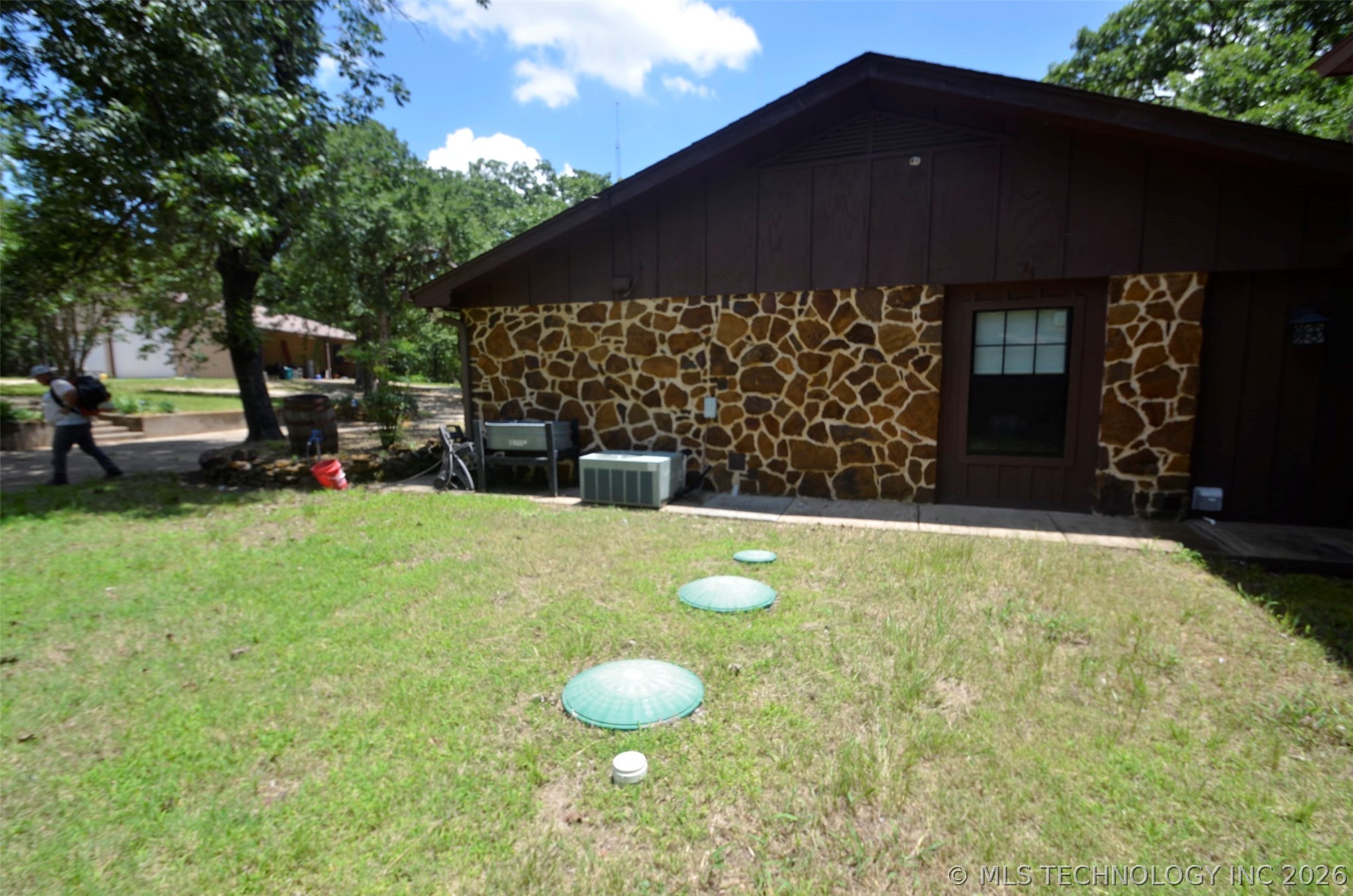 6283 Chickasaw Road Property Photo 11