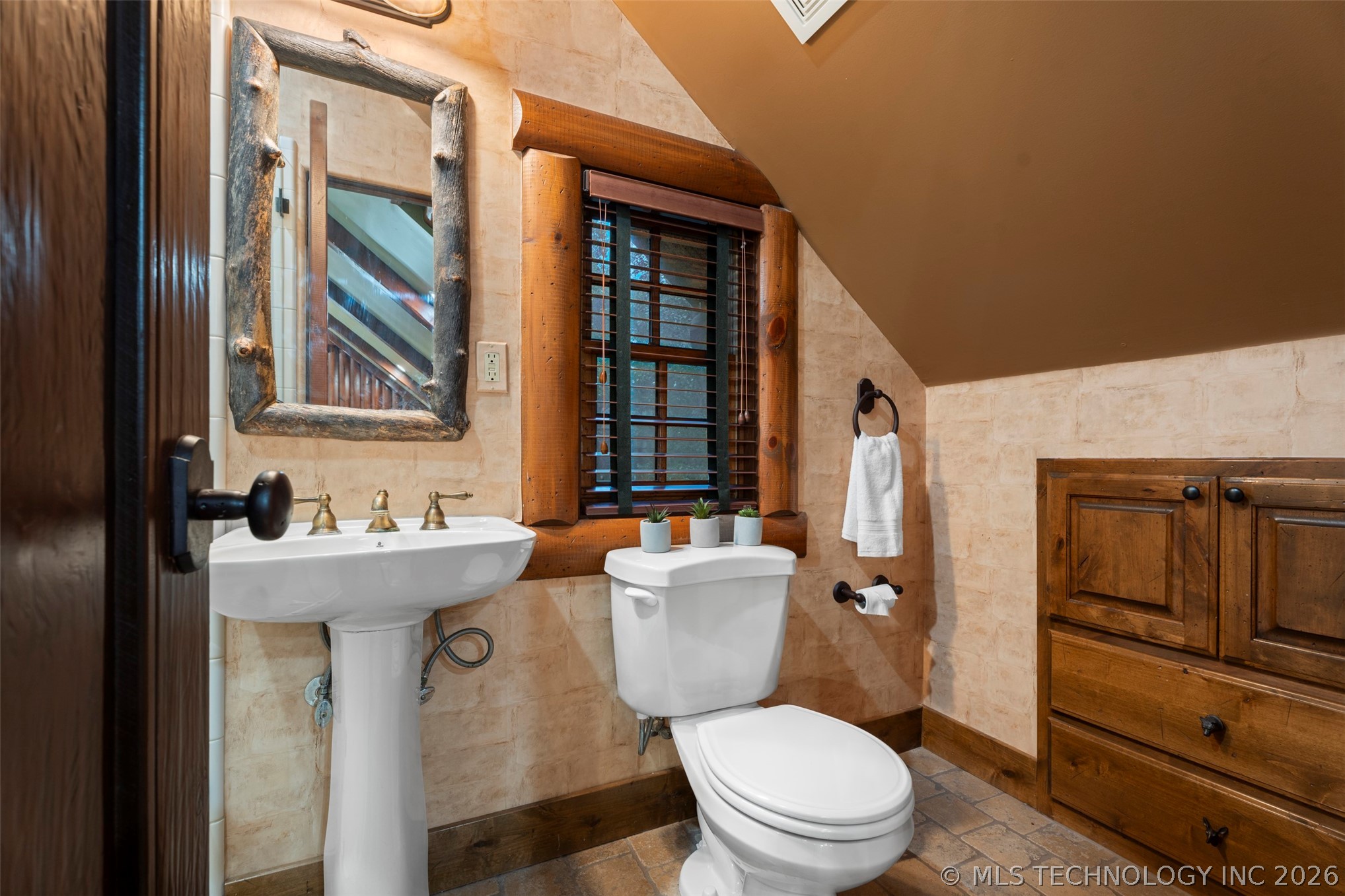 34320 S Coves Drive Property Photo 45