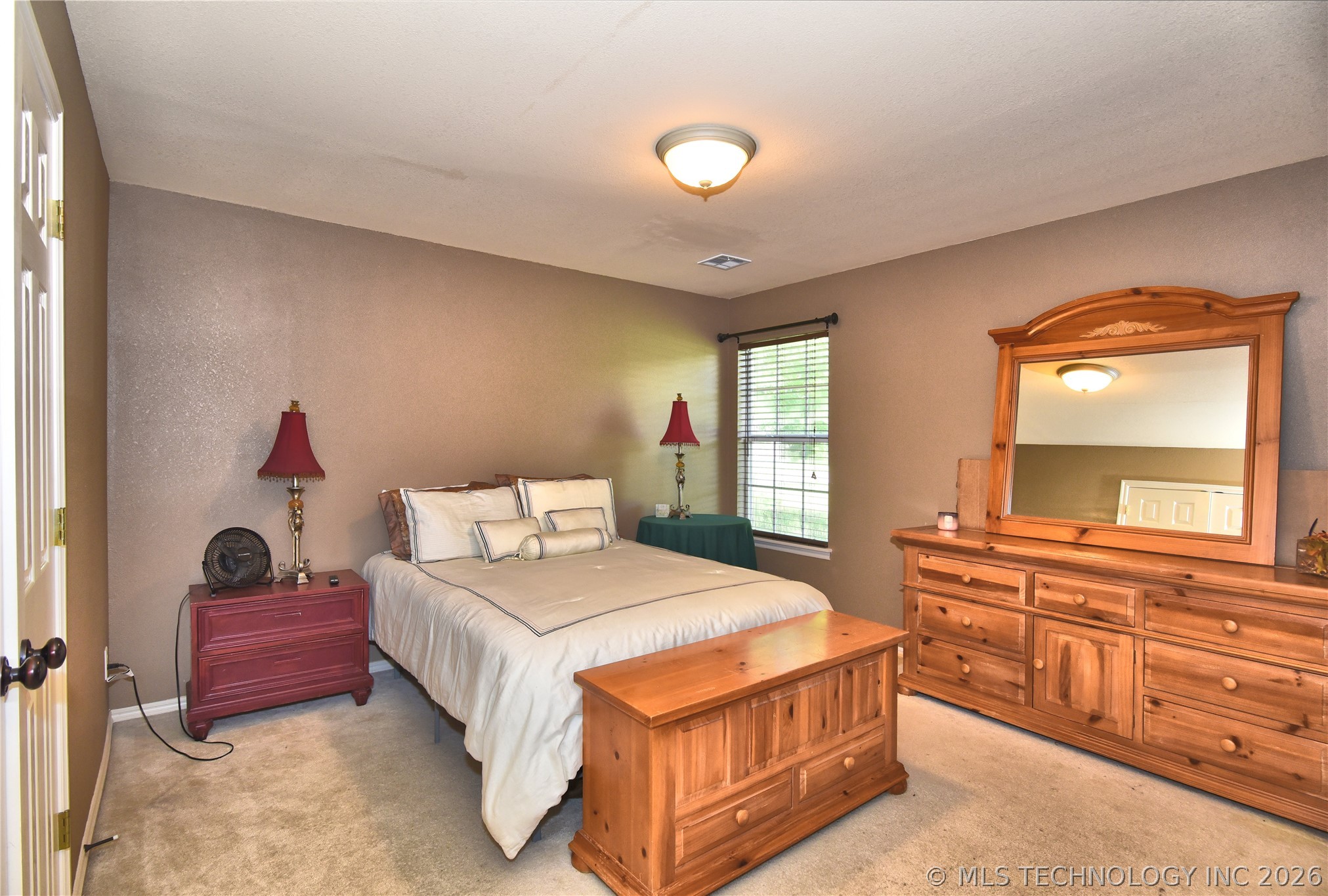 1635 N Greenwood Place Property Photo 31