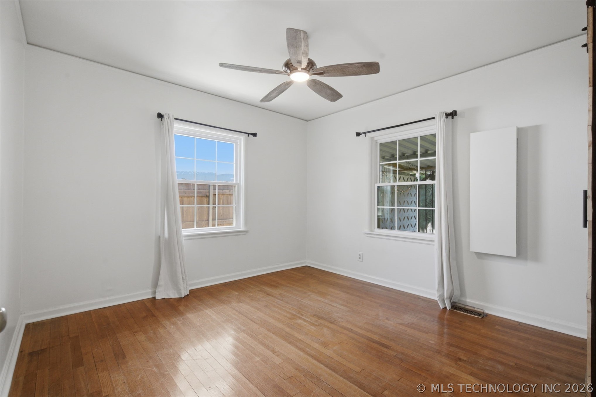 2612 E 17th Place Property Photo 22