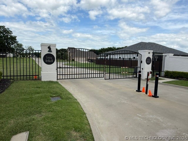 2621751 Property Photo 3