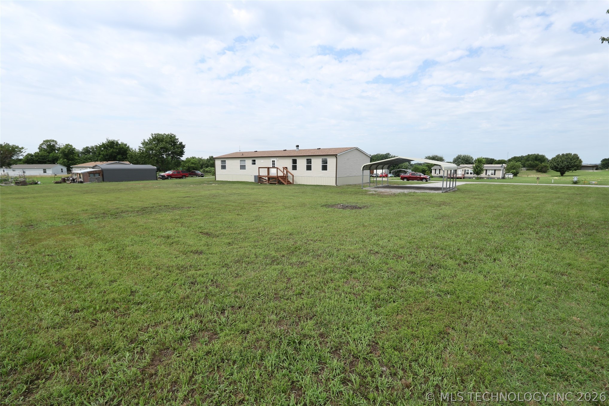 14067 Ridge Road Property Photo 6